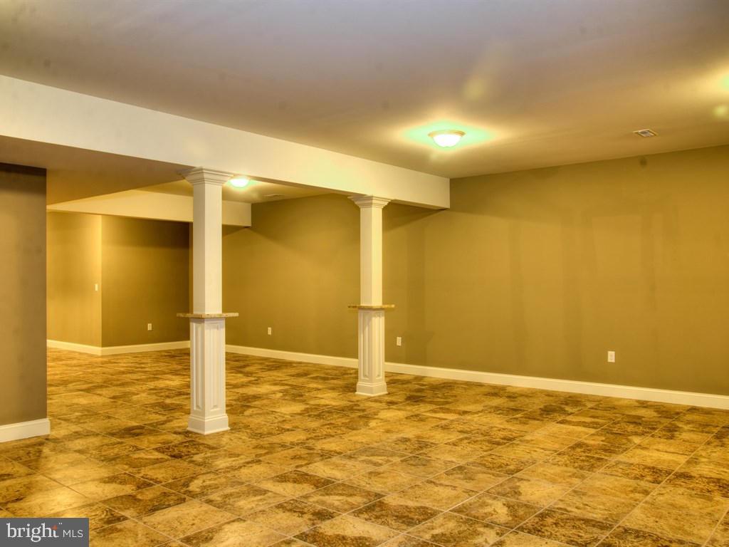 ESTATES OF FOREST RIDGE - Residential