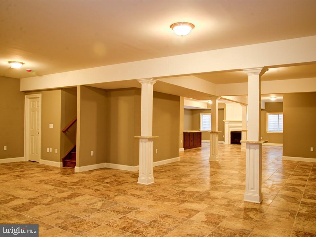 ESTATES OF FOREST RIDGE - Residential