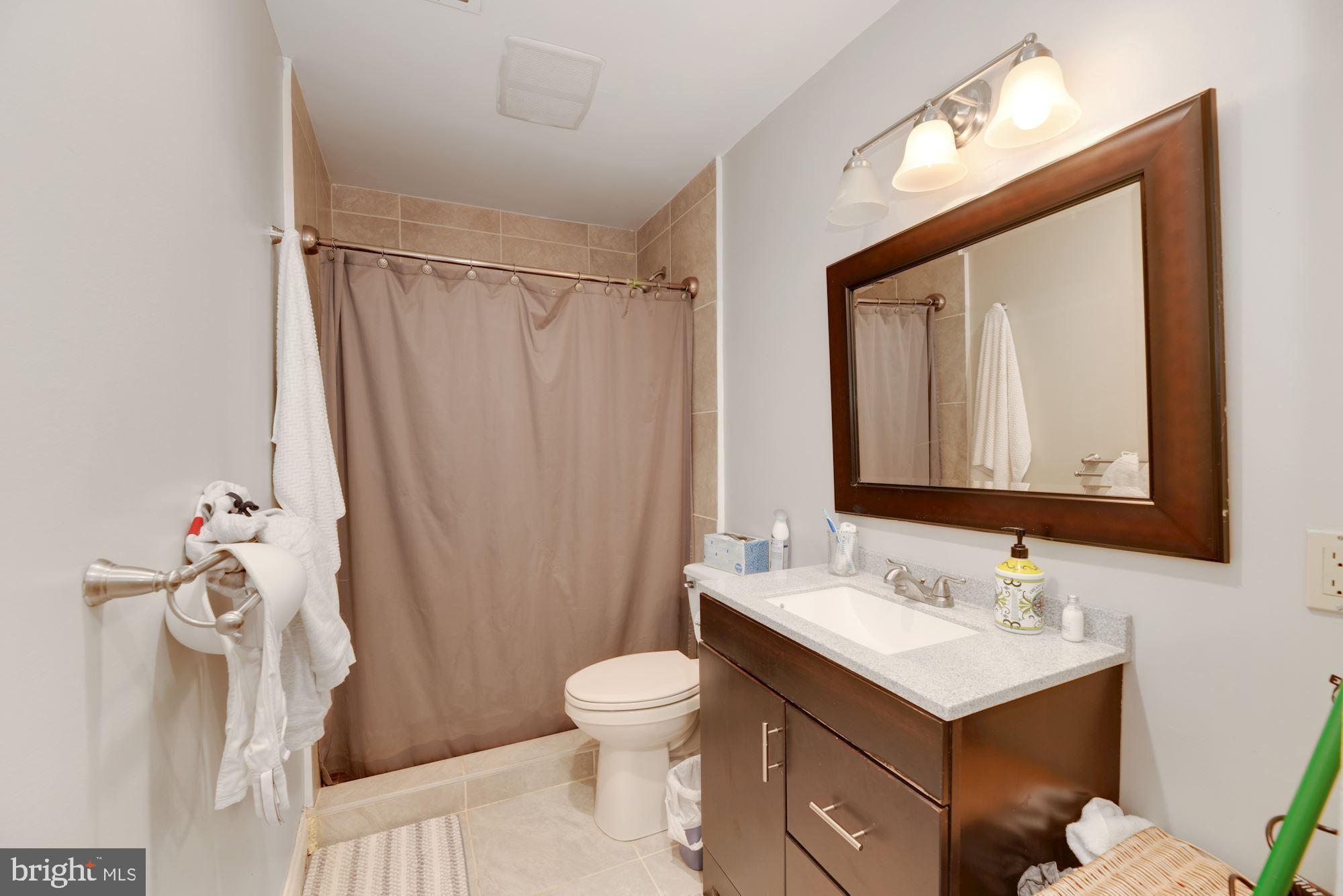 WAKEFIELD CHAPEL ESTATES - Residential Lease