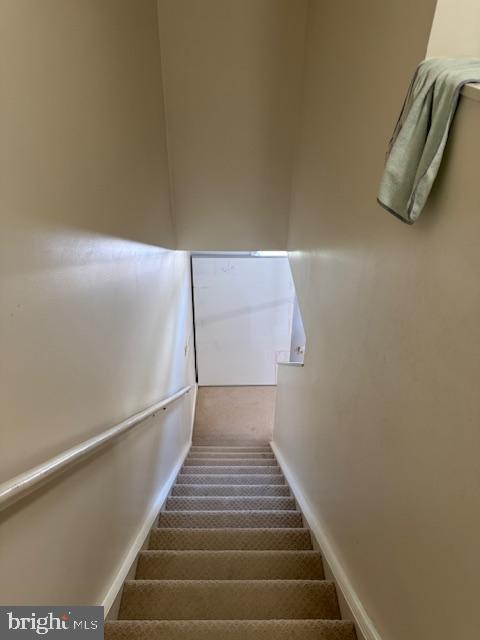 CHARTWOOD MANOR - Residential