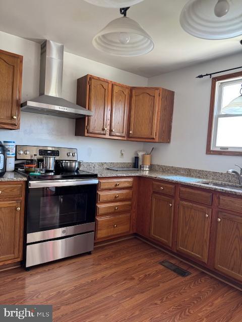 CHARTWOOD MANOR - Residential