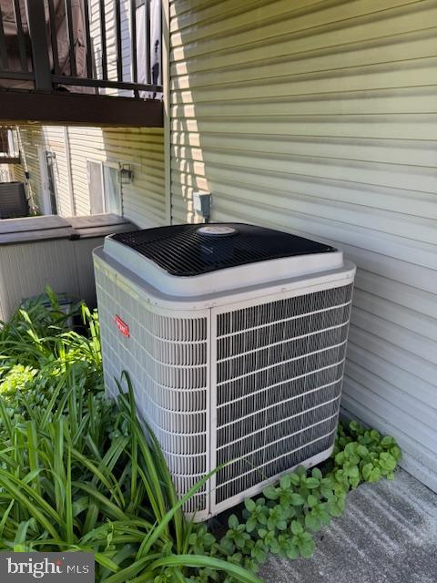 CHARTWOOD MANOR - Residential