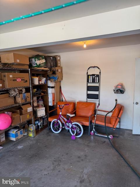 CHARTWOOD MANOR - Residential