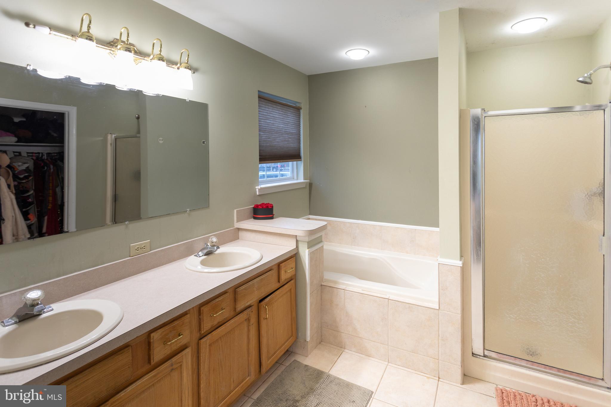 ROLLING GREEN - Residential