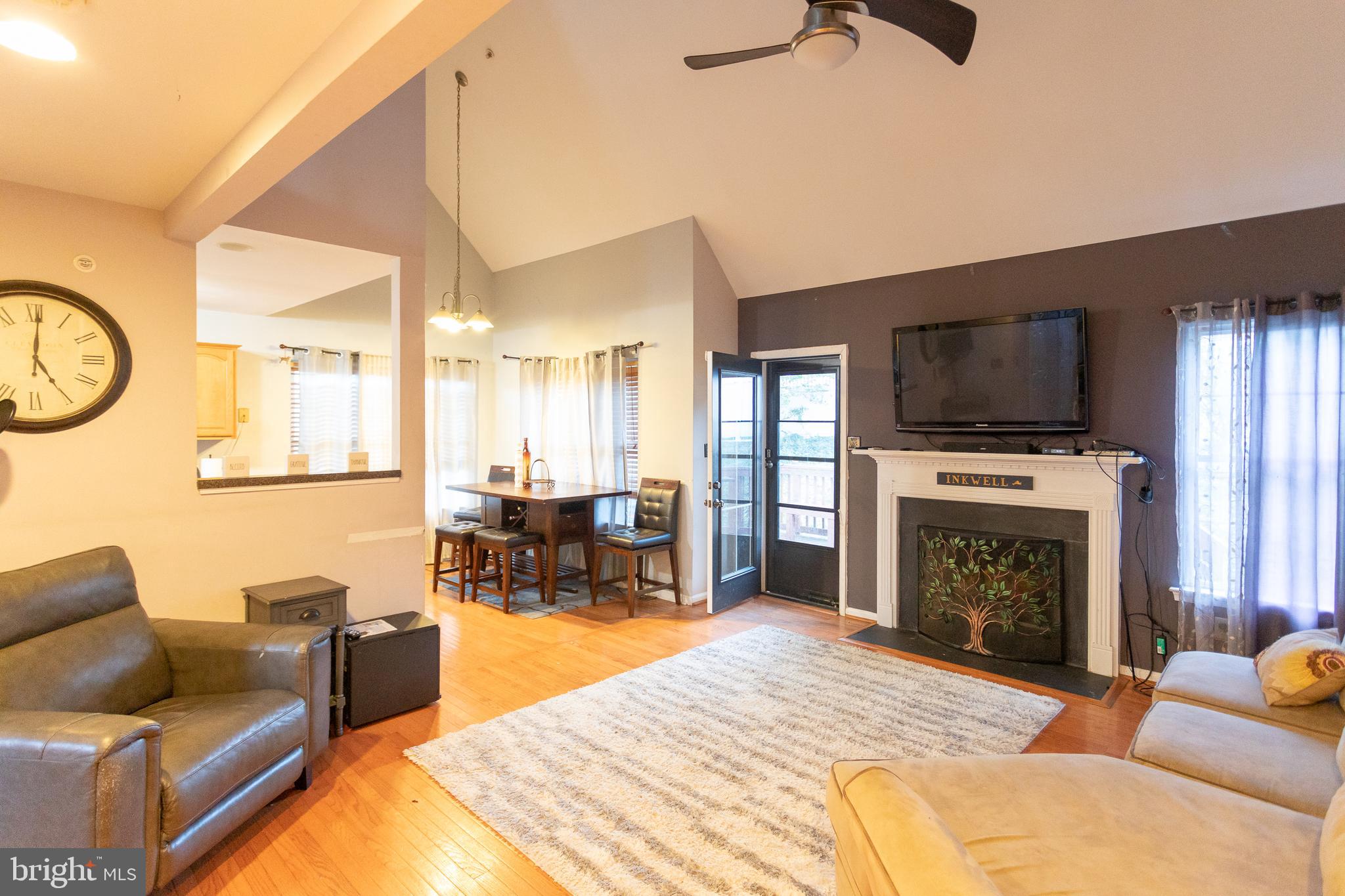 ROLLING GREEN - Residential