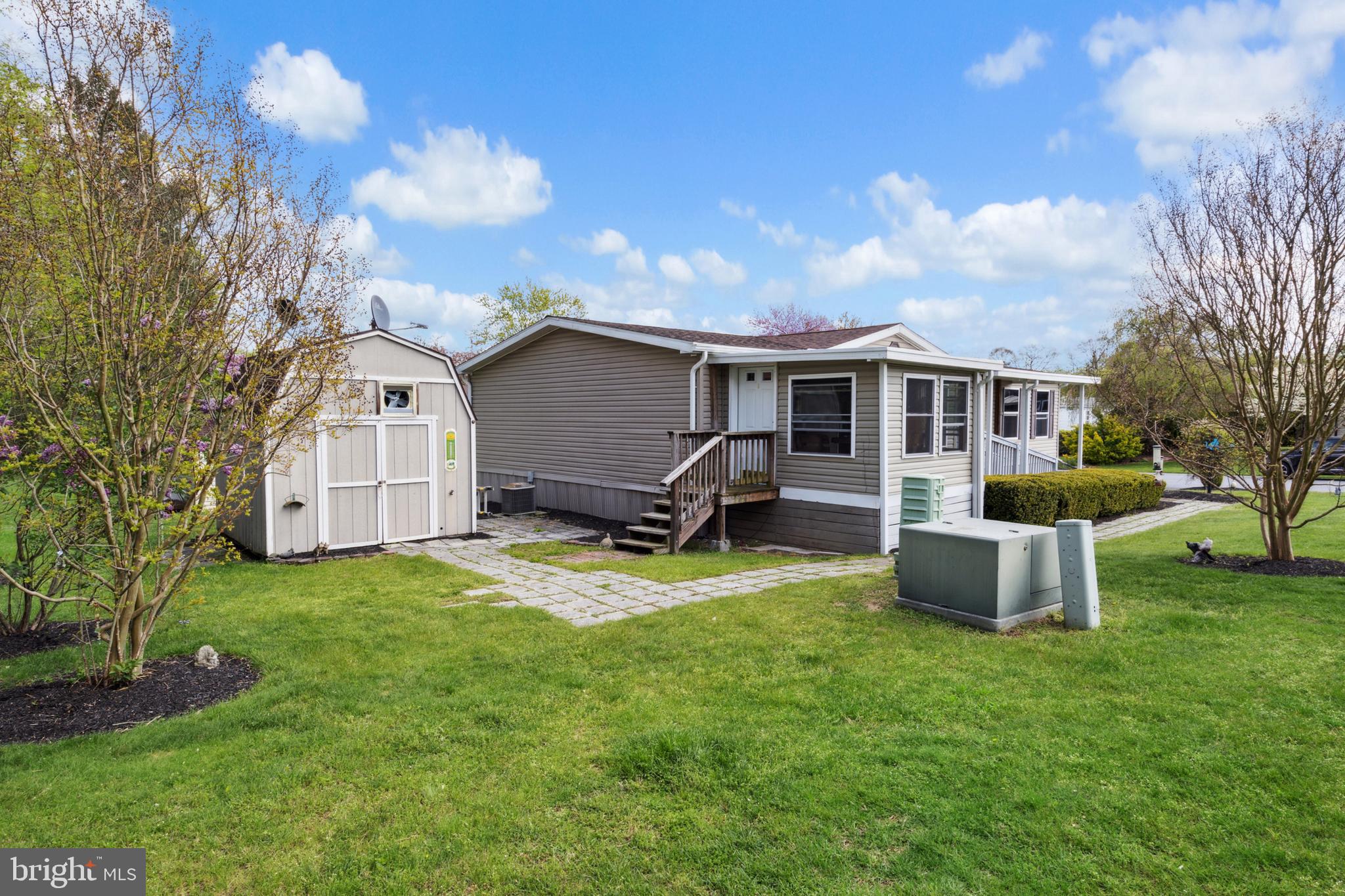 HAMPDEN VILLAGE - Residential