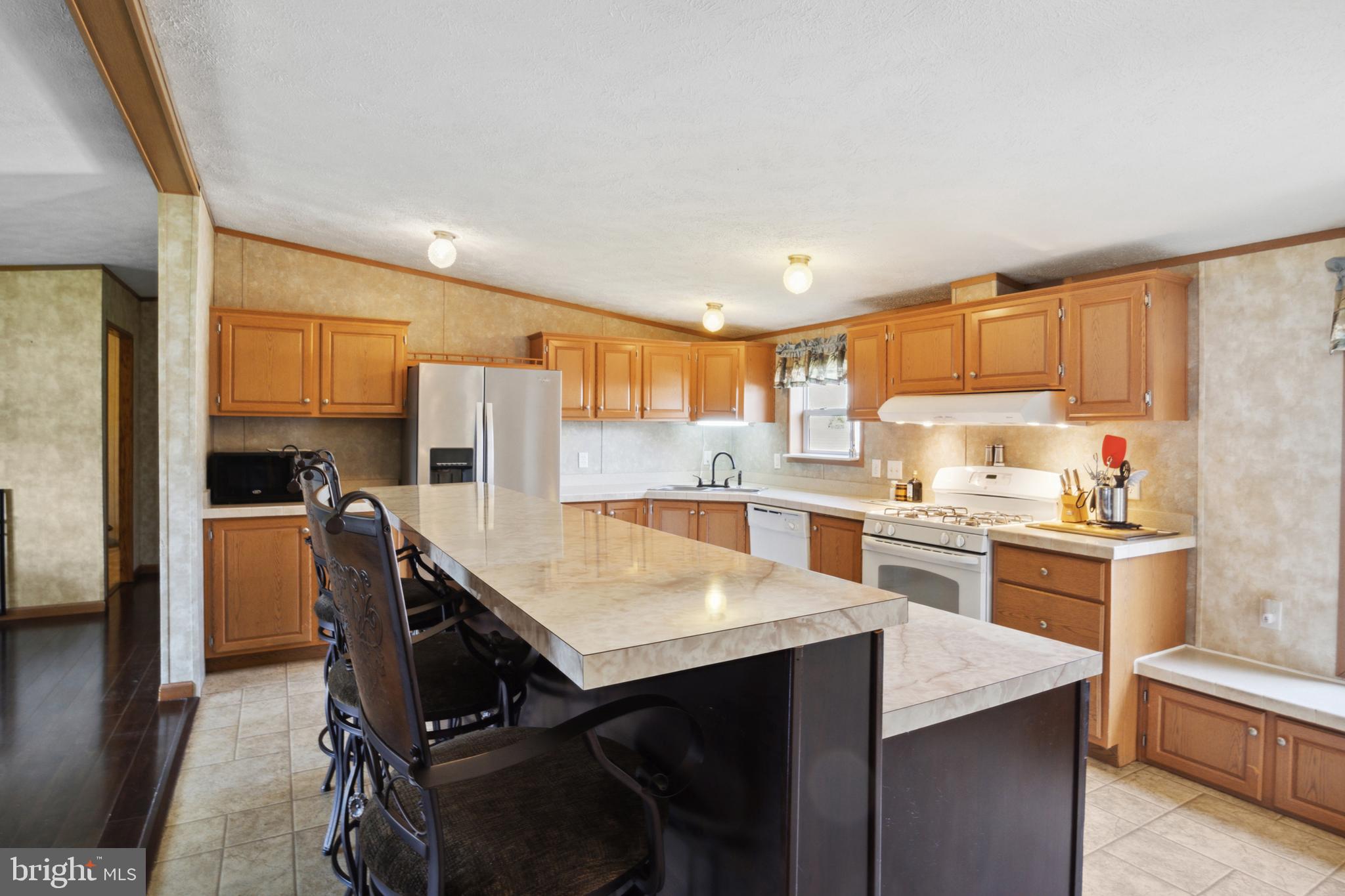 HAMPDEN VILLAGE - Residential