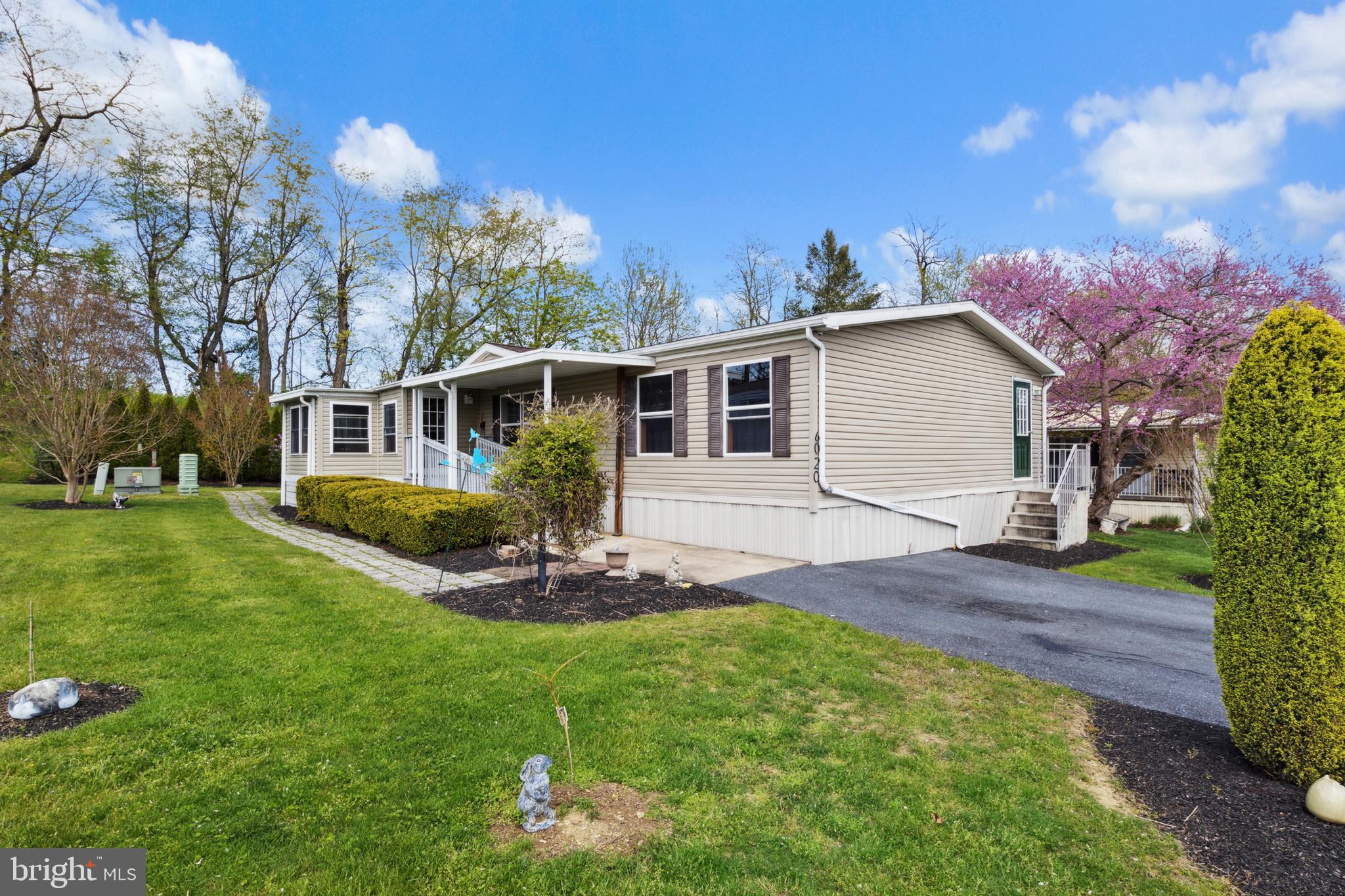 HAMPDEN VILLAGE - Residential