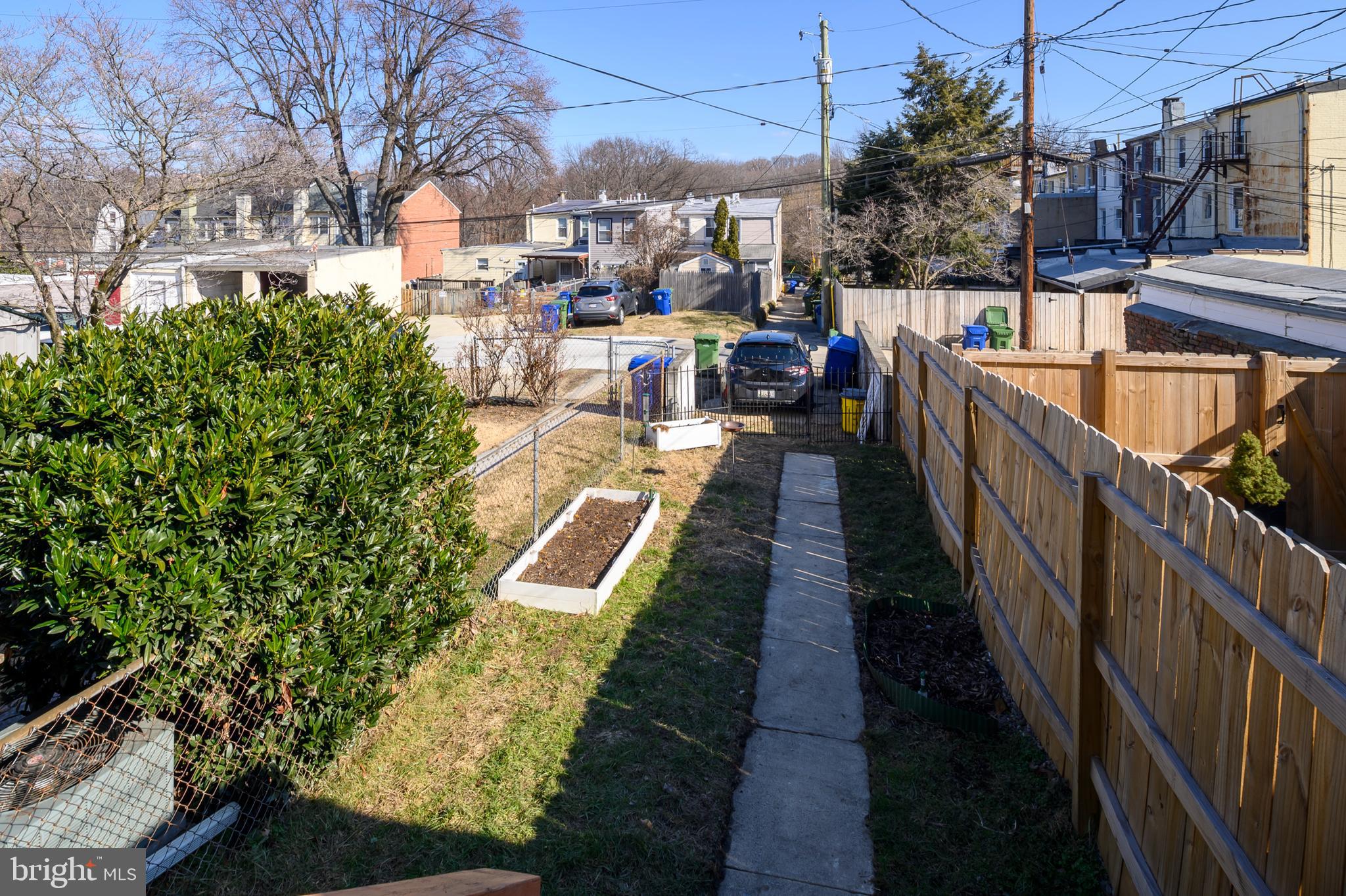 HAMPDEN HISTORIC DISTRICT - Residential