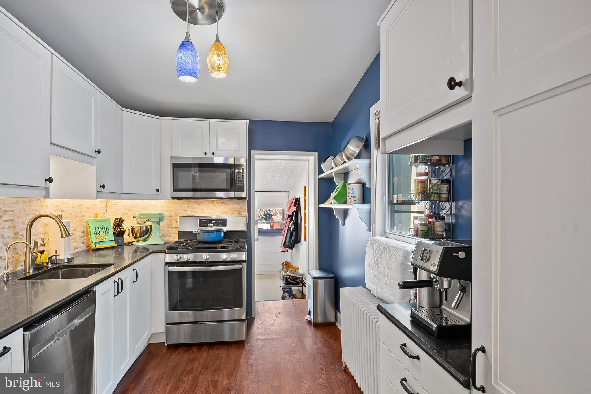 HAMPDEN HISTORIC DISTRICT - Residential