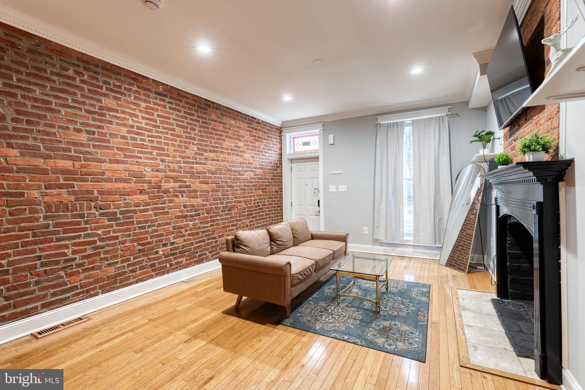 PATTERSON PLACE - Residential