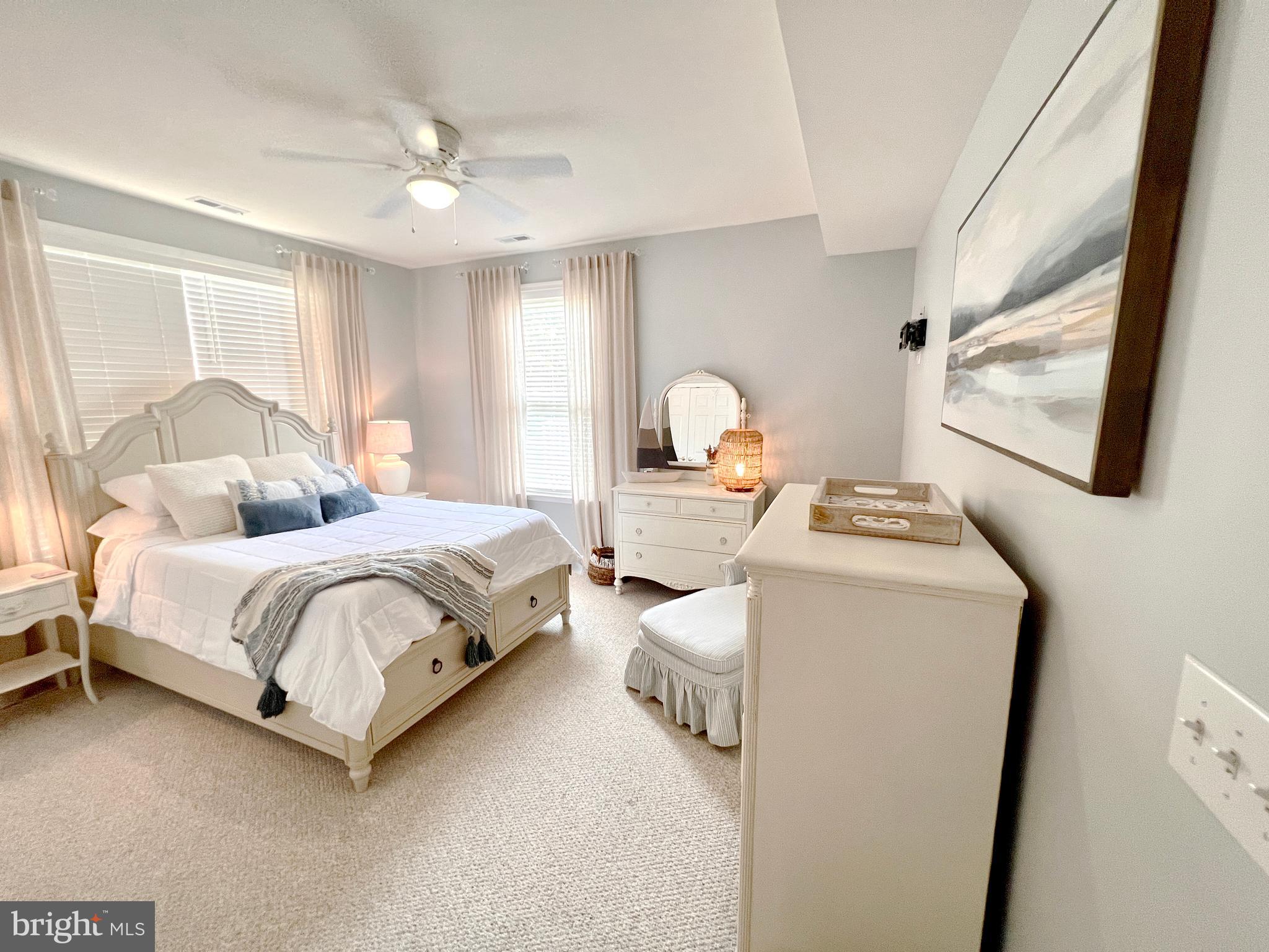 CHESTER RIVER BEACH - Residential