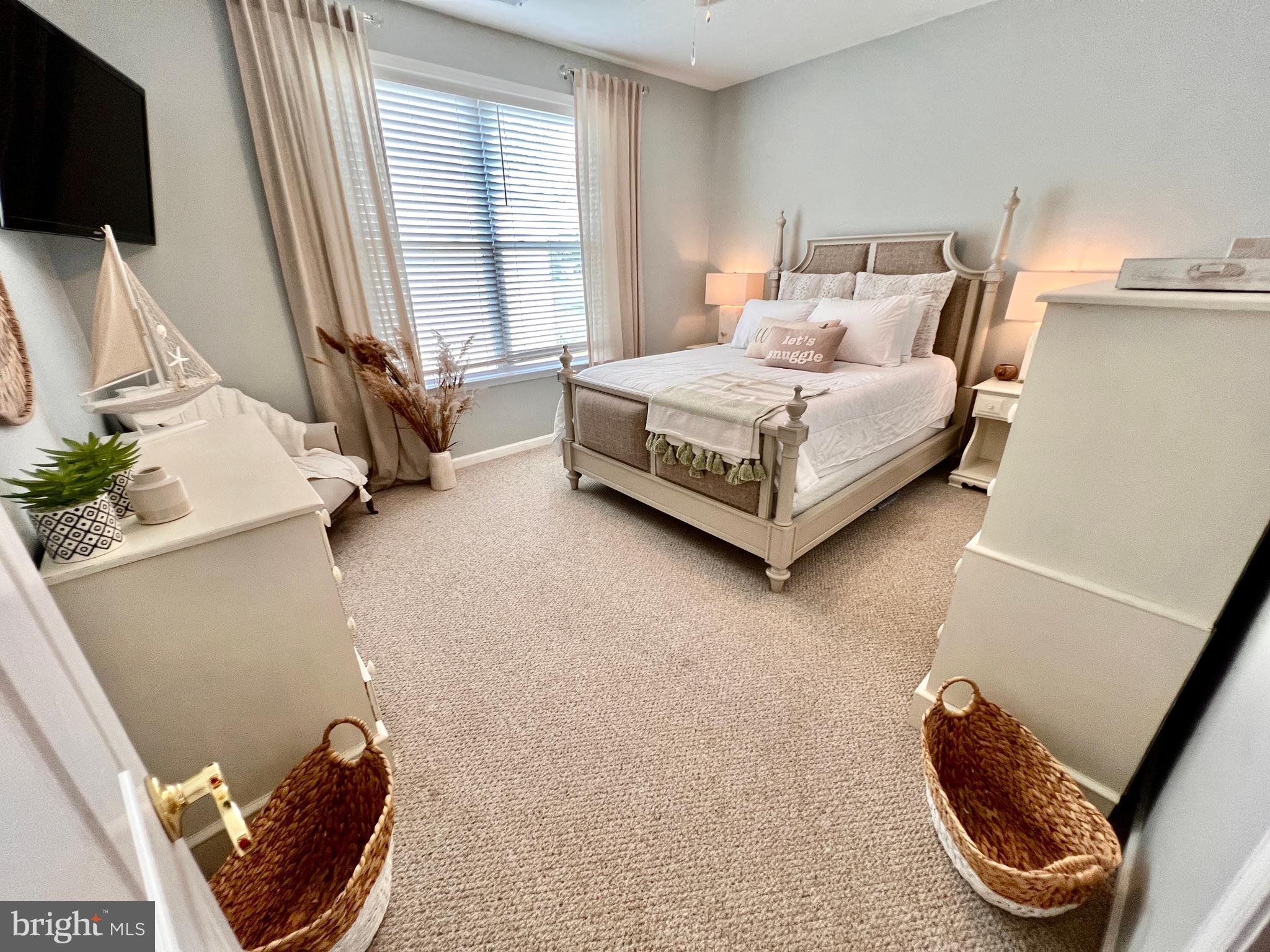 CHESTER RIVER BEACH - Residential