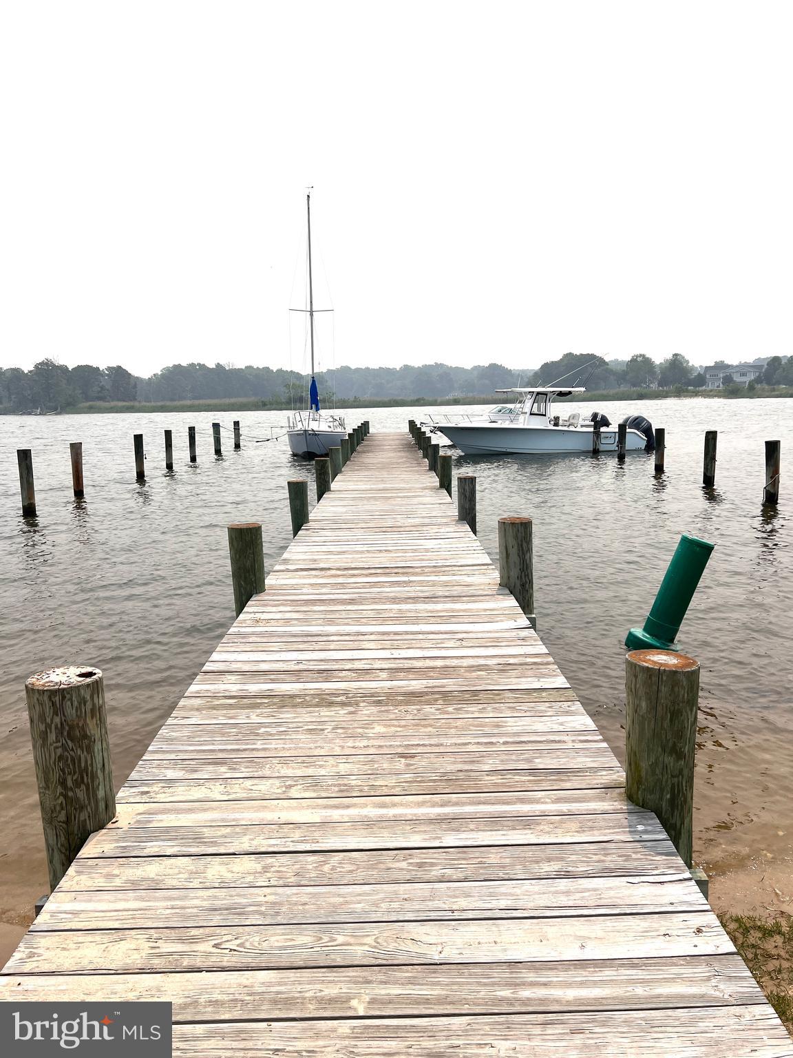 CHESTER RIVER BEACH - Residential