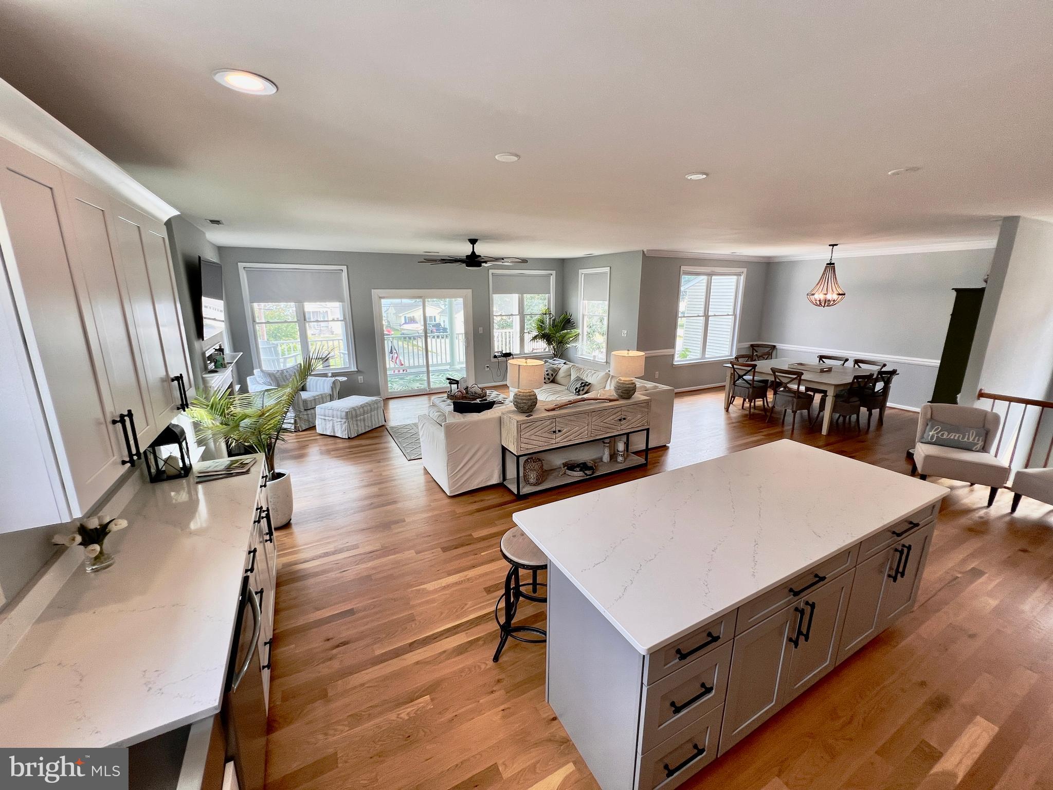 CHESTER RIVER BEACH - Residential