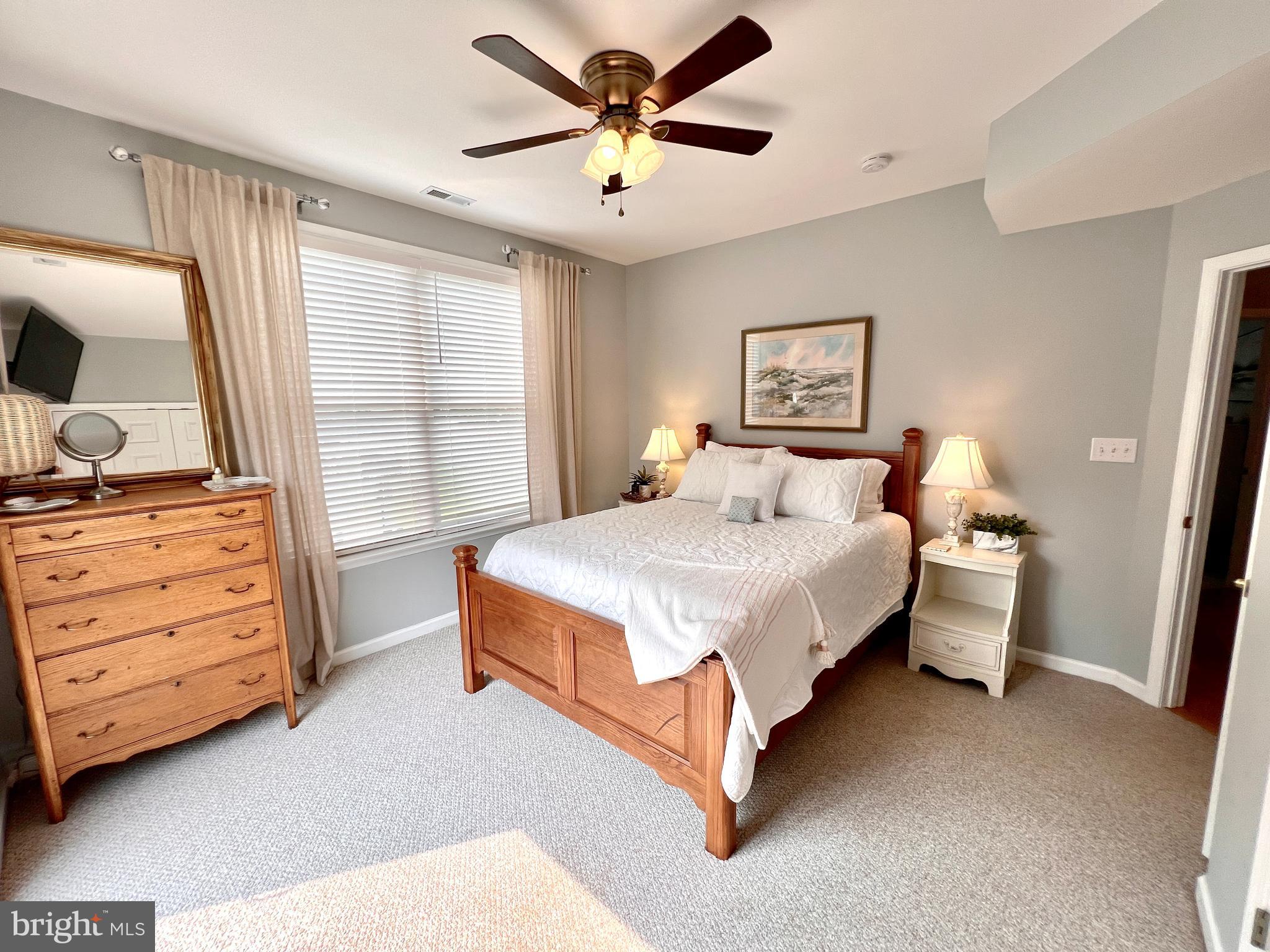 CHESTER RIVER BEACH - Residential