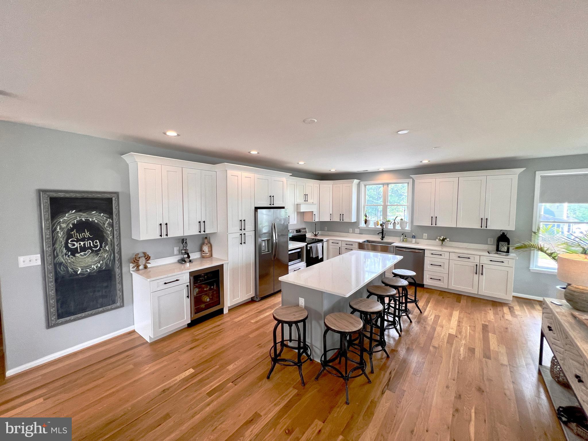 CHESTER RIVER BEACH - Residential