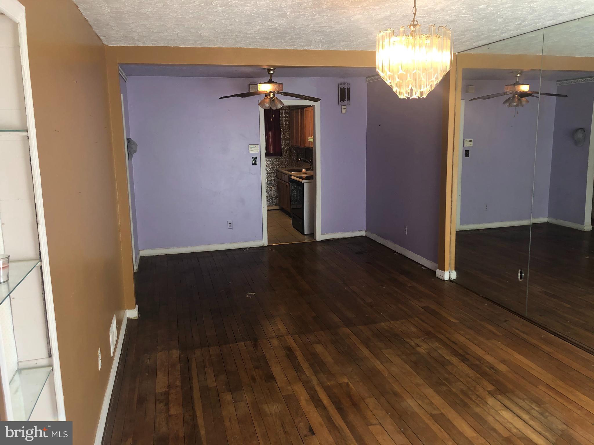 WOODLAWN- FELDMANS ADDN - Residential