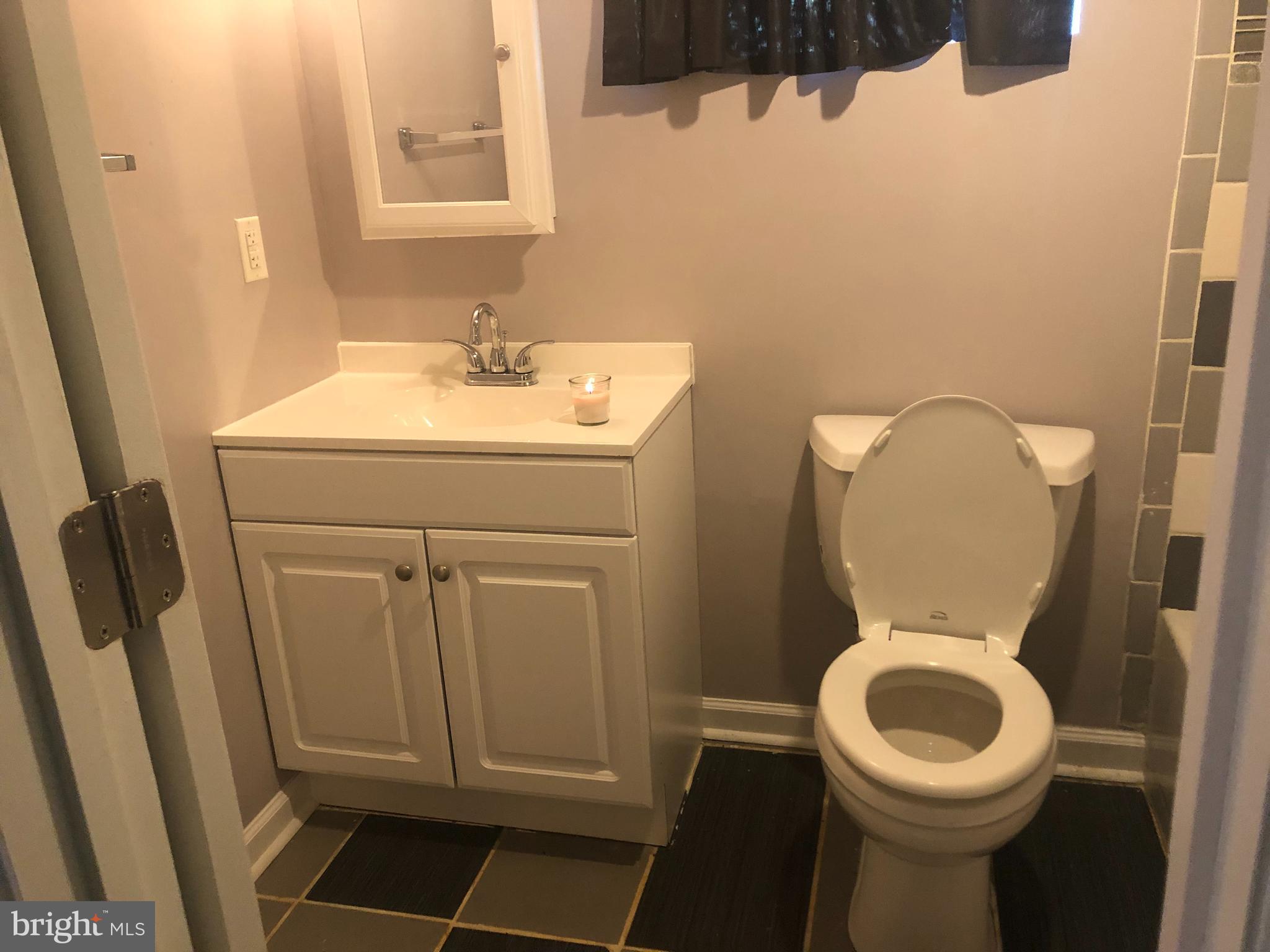 WOODLAWN- FELDMANS ADDN - Residential