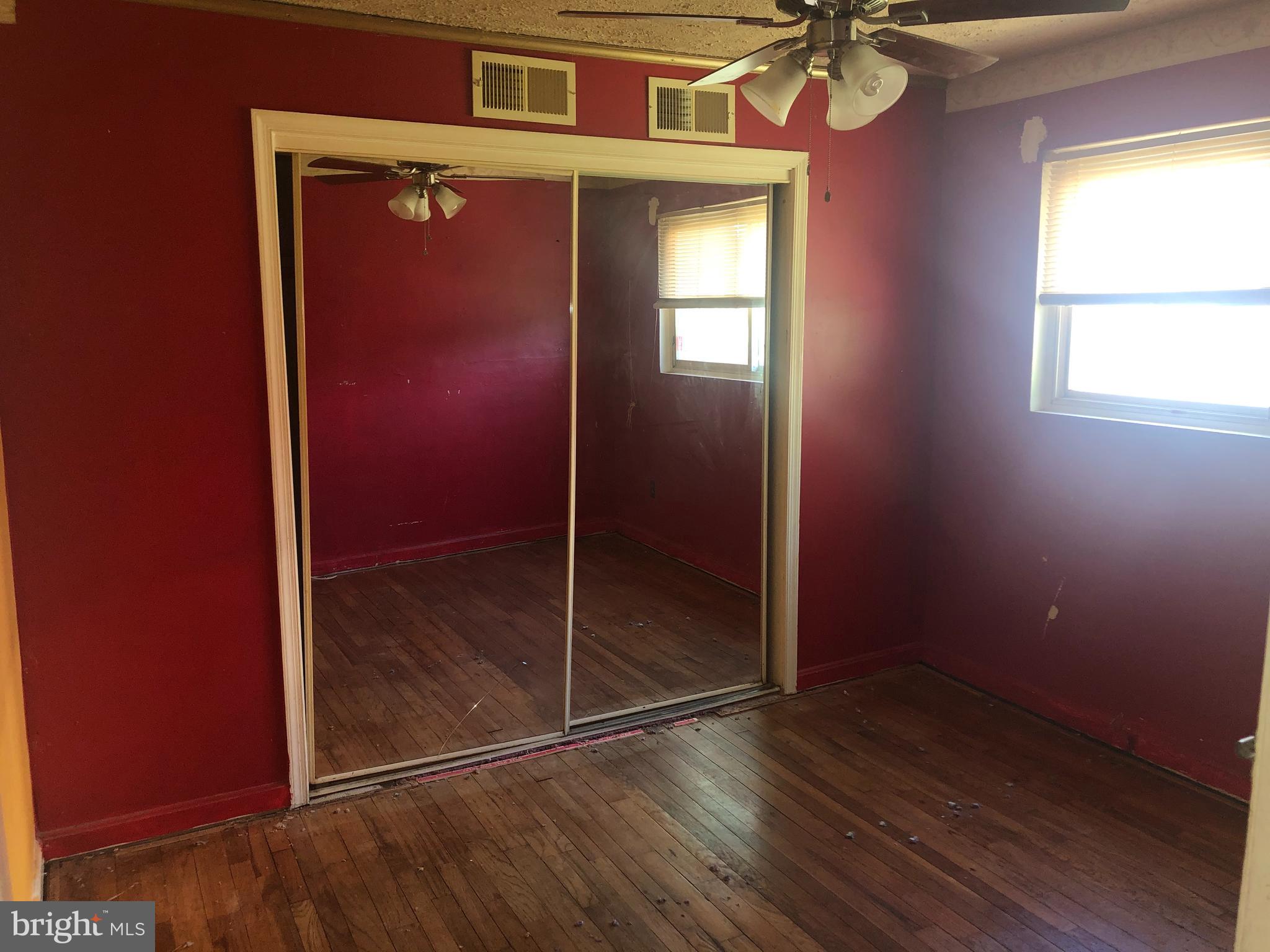 WOODLAWN- FELDMANS ADDN - Residential