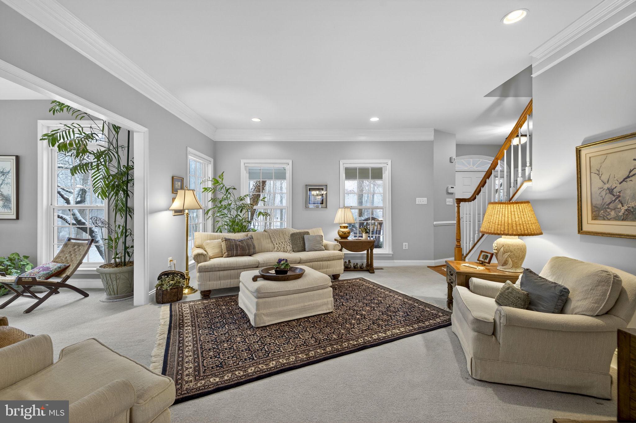 LOVELLA - Residential