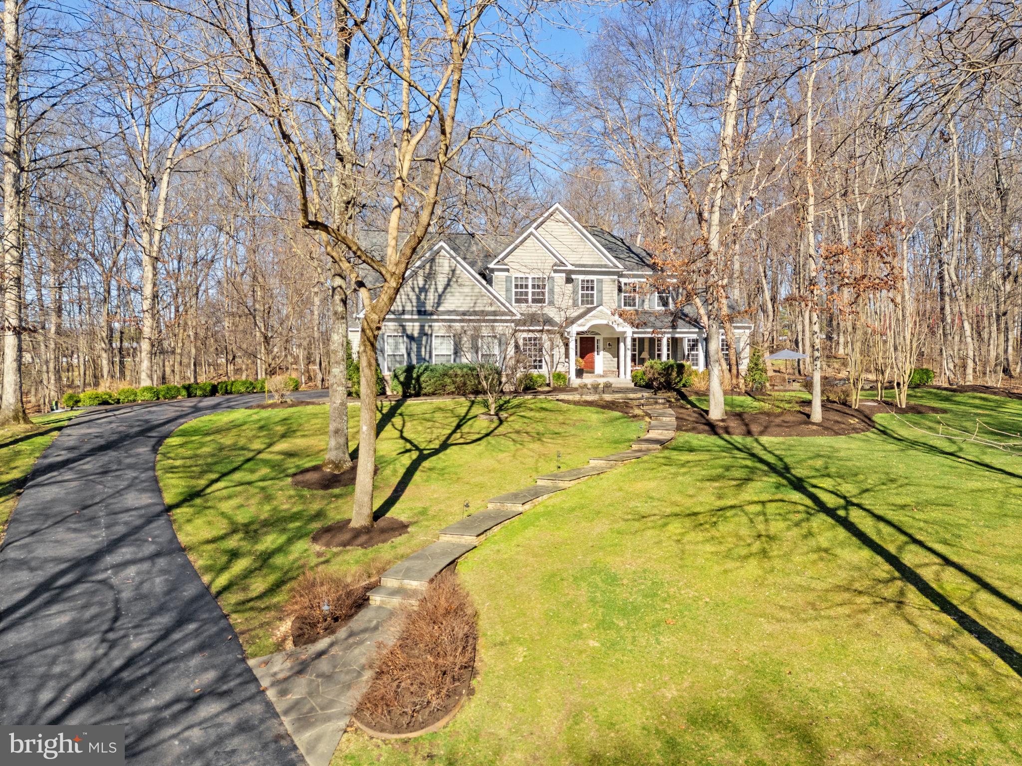 LOVELLA - Residential