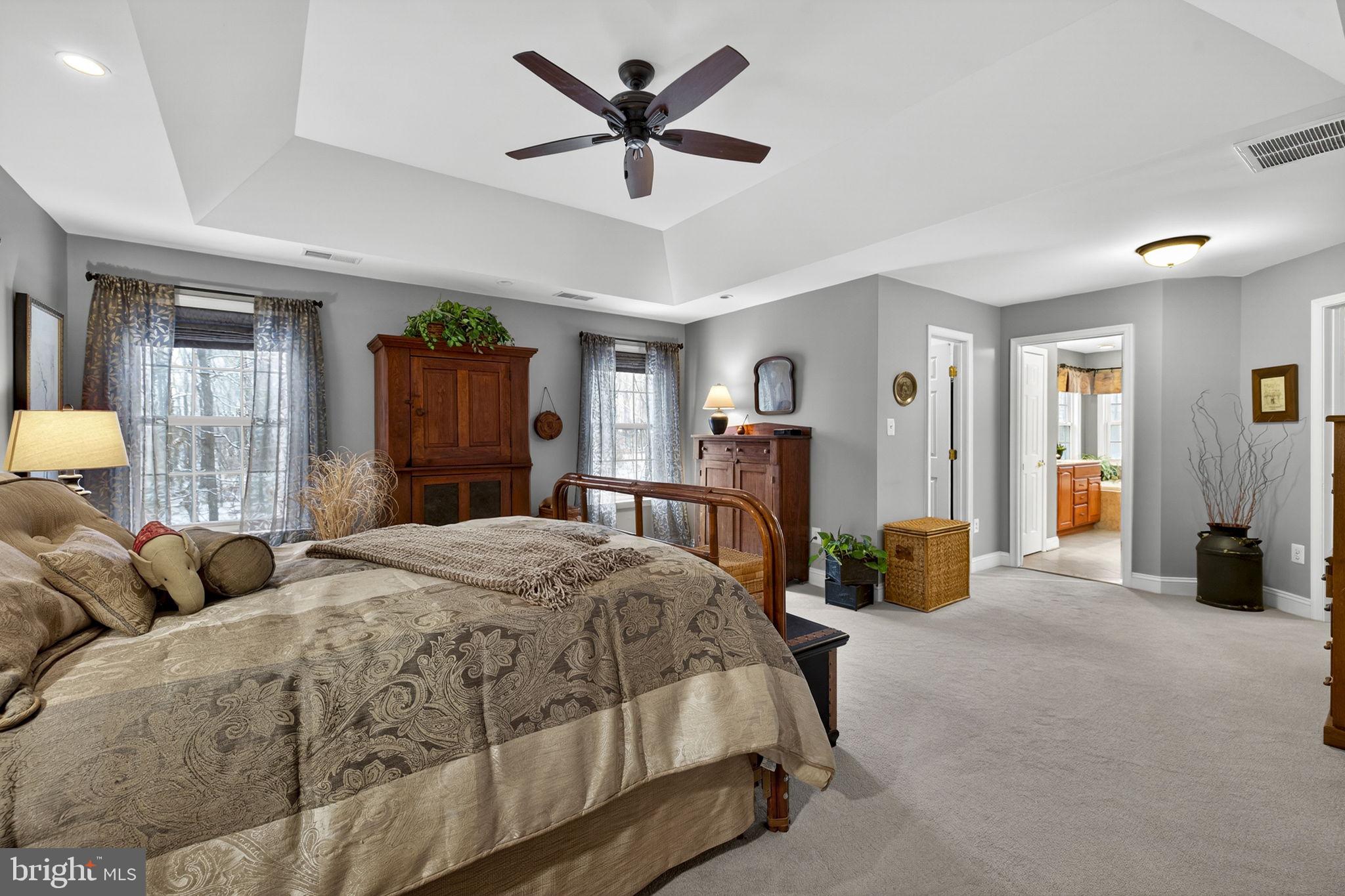 LOVELLA - Residential