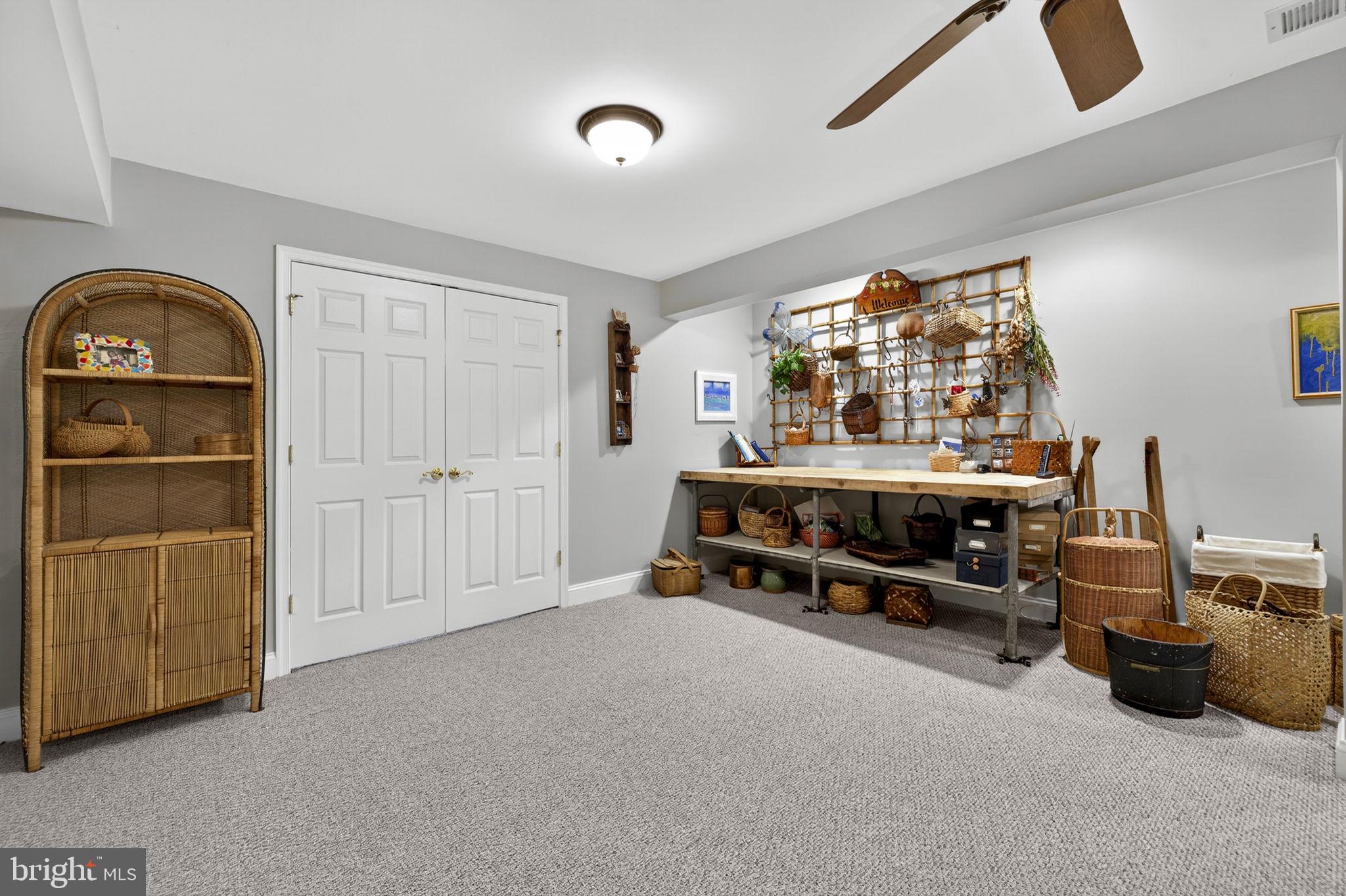 LOVELLA - Residential