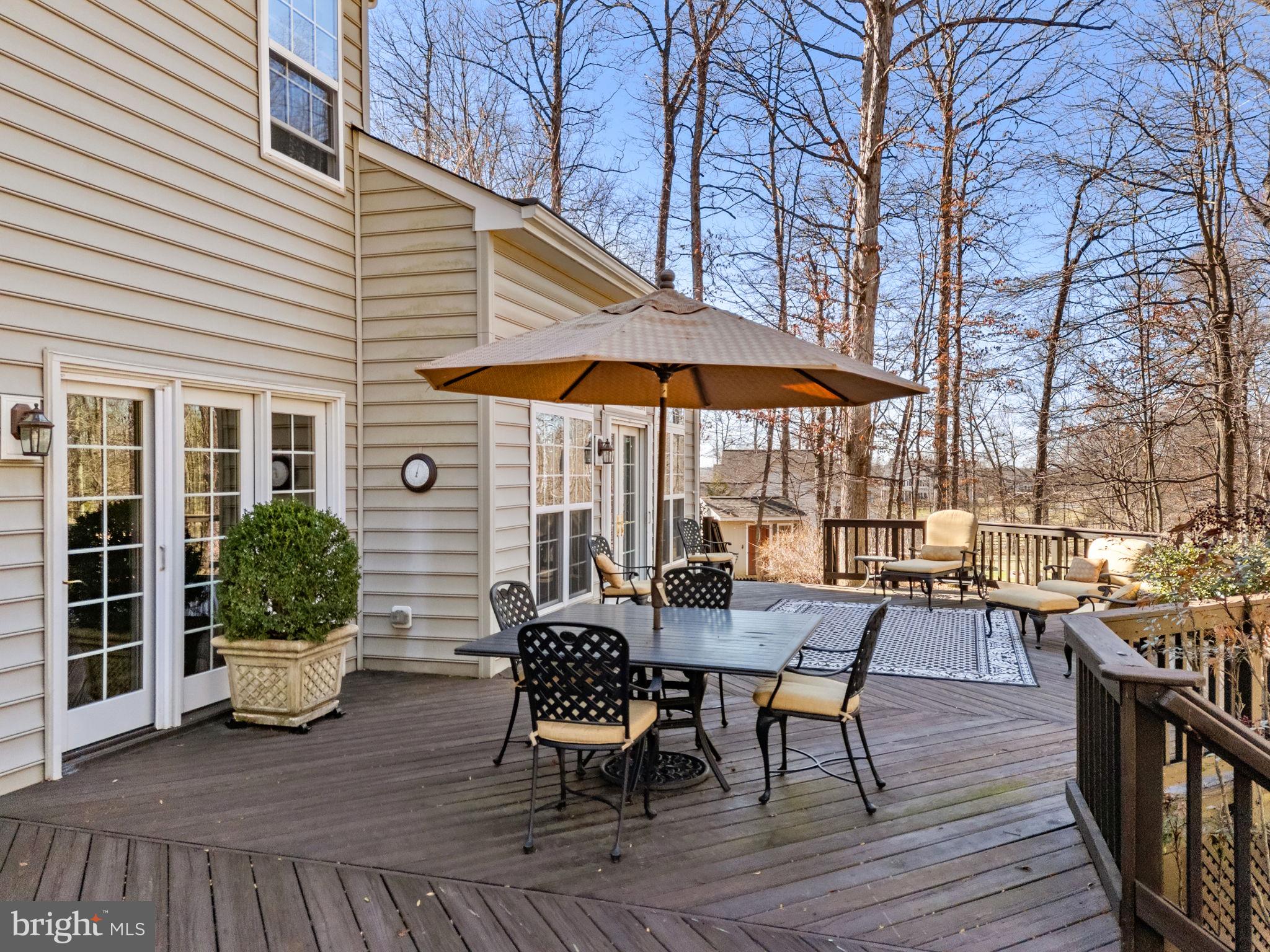 LOVELLA - Residential