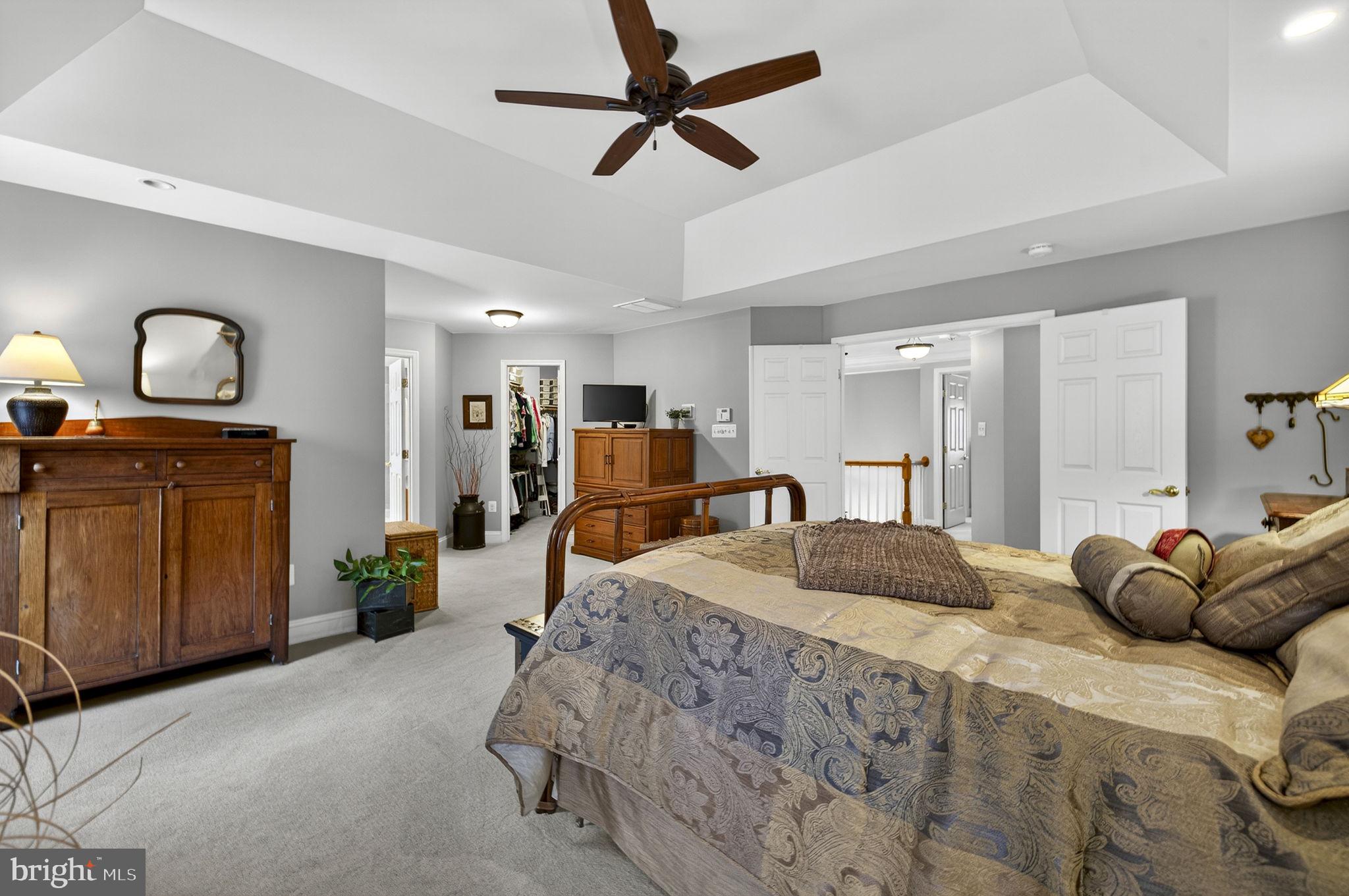 LOVELLA - Residential