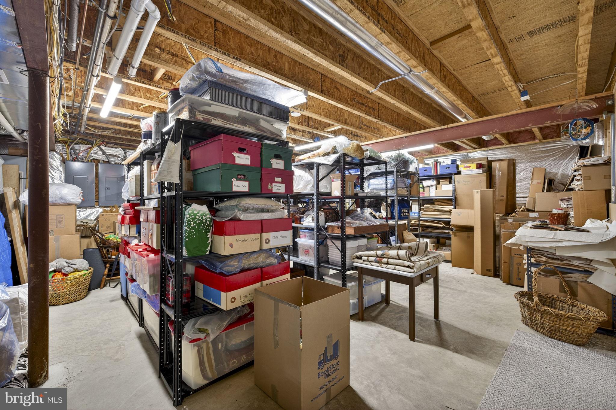 LOVELLA - Residential