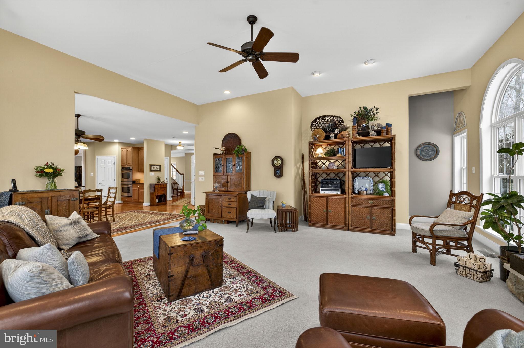 LOVELLA - Residential