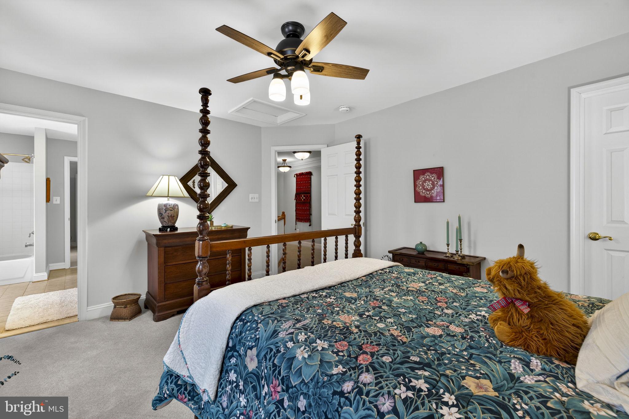 LOVELLA - Residential