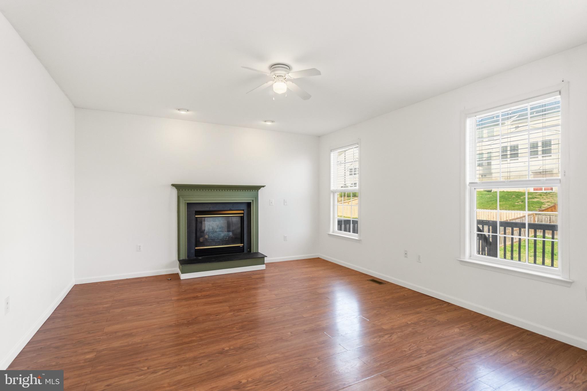 BENTWOOD ESTATES - Residential