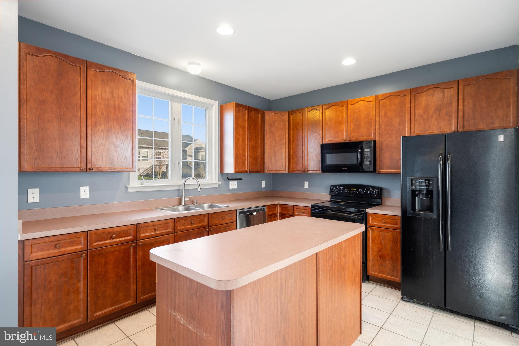 BENTWOOD ESTATES - Residential