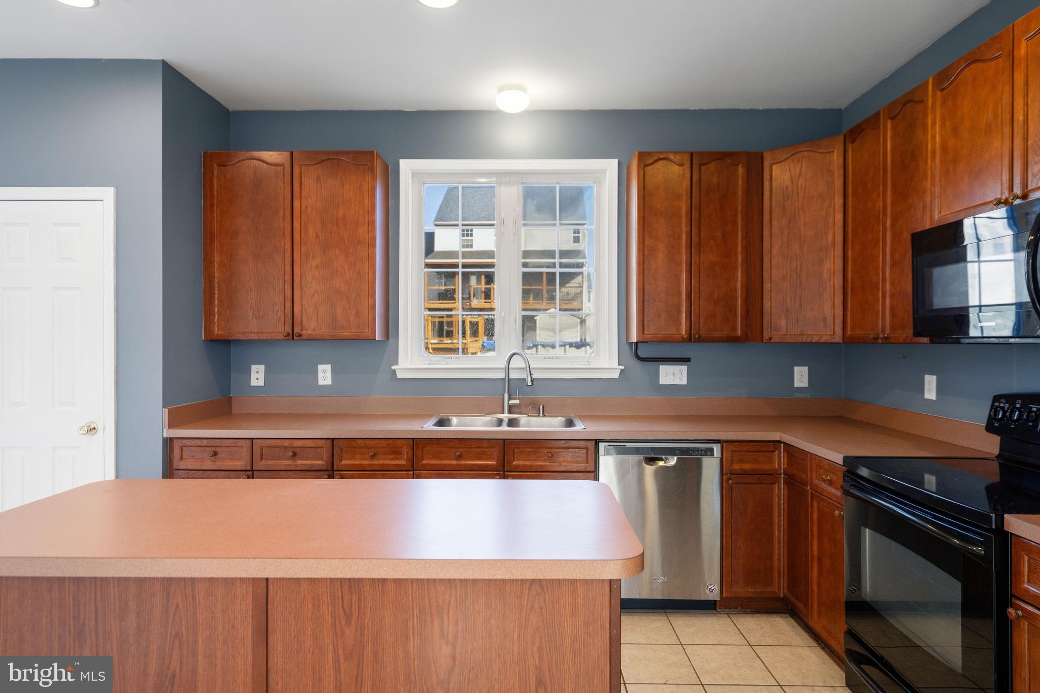 BENTWOOD ESTATES - Residential