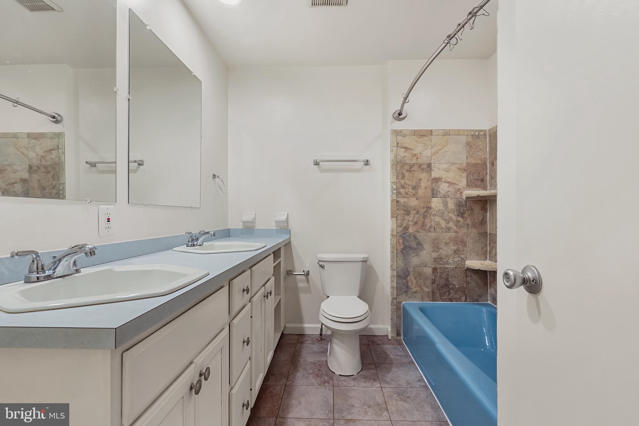 NEW MARKET VIEW - Residential