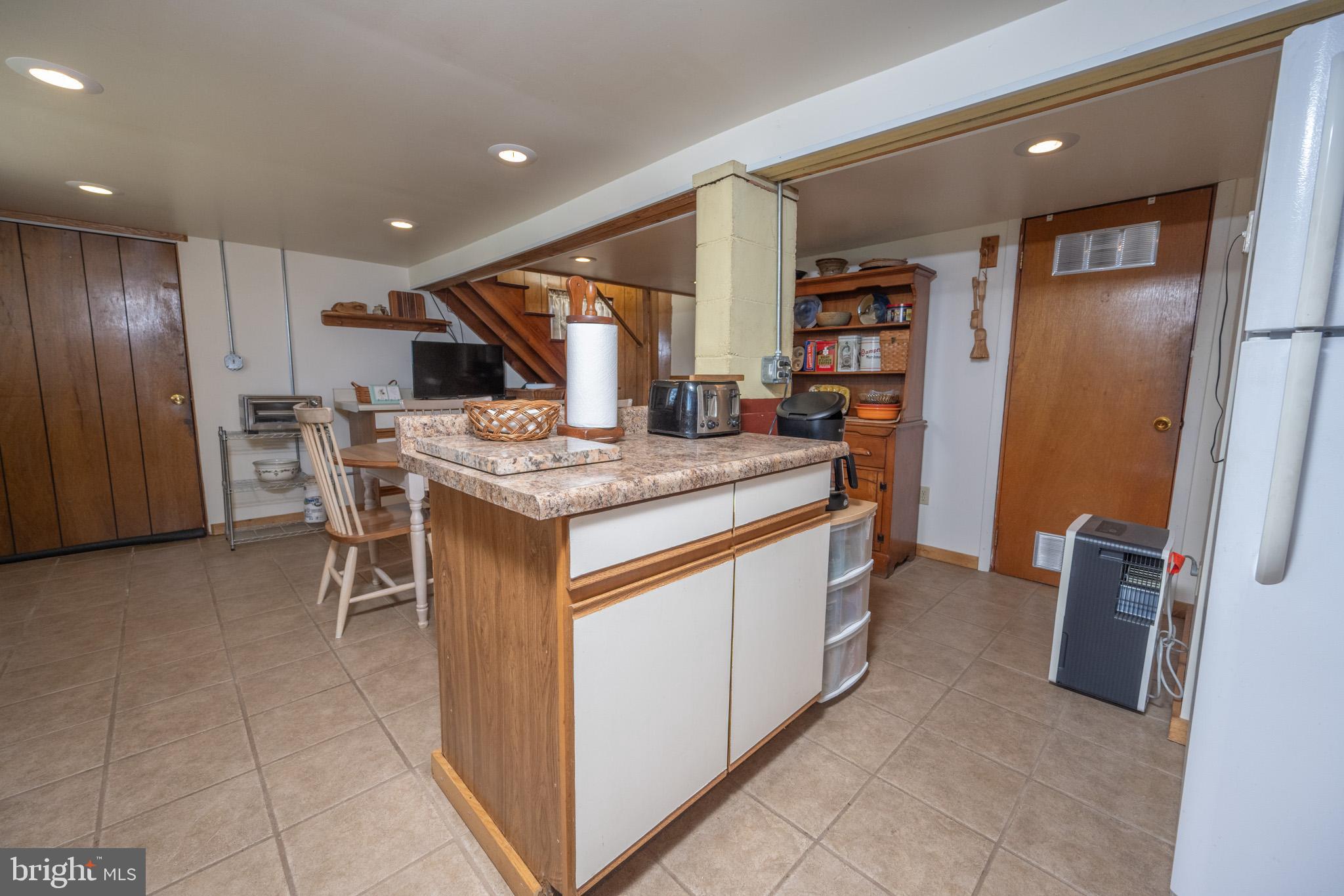 PARADISE POINT - Residential