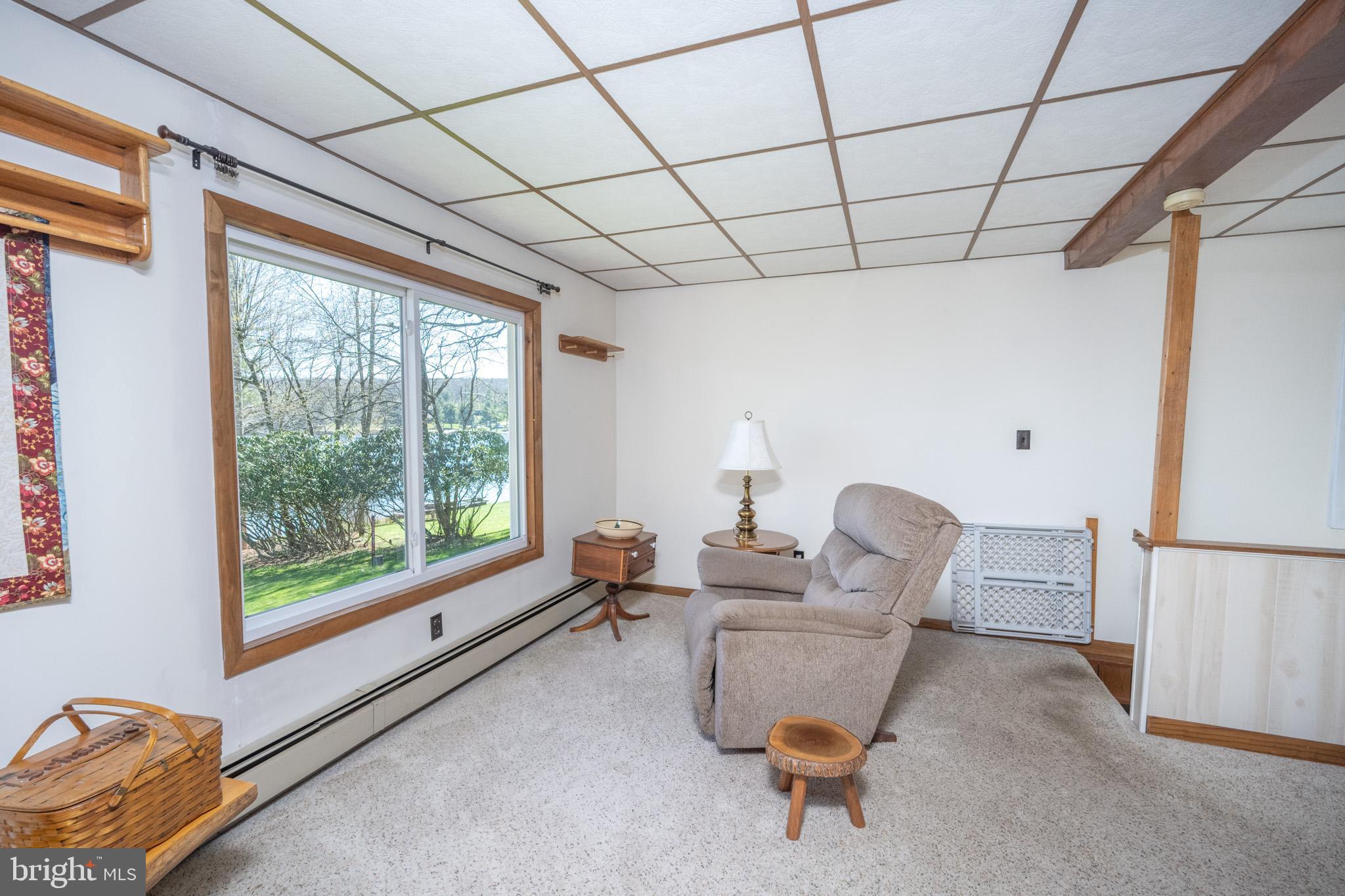 PARADISE POINT - Residential