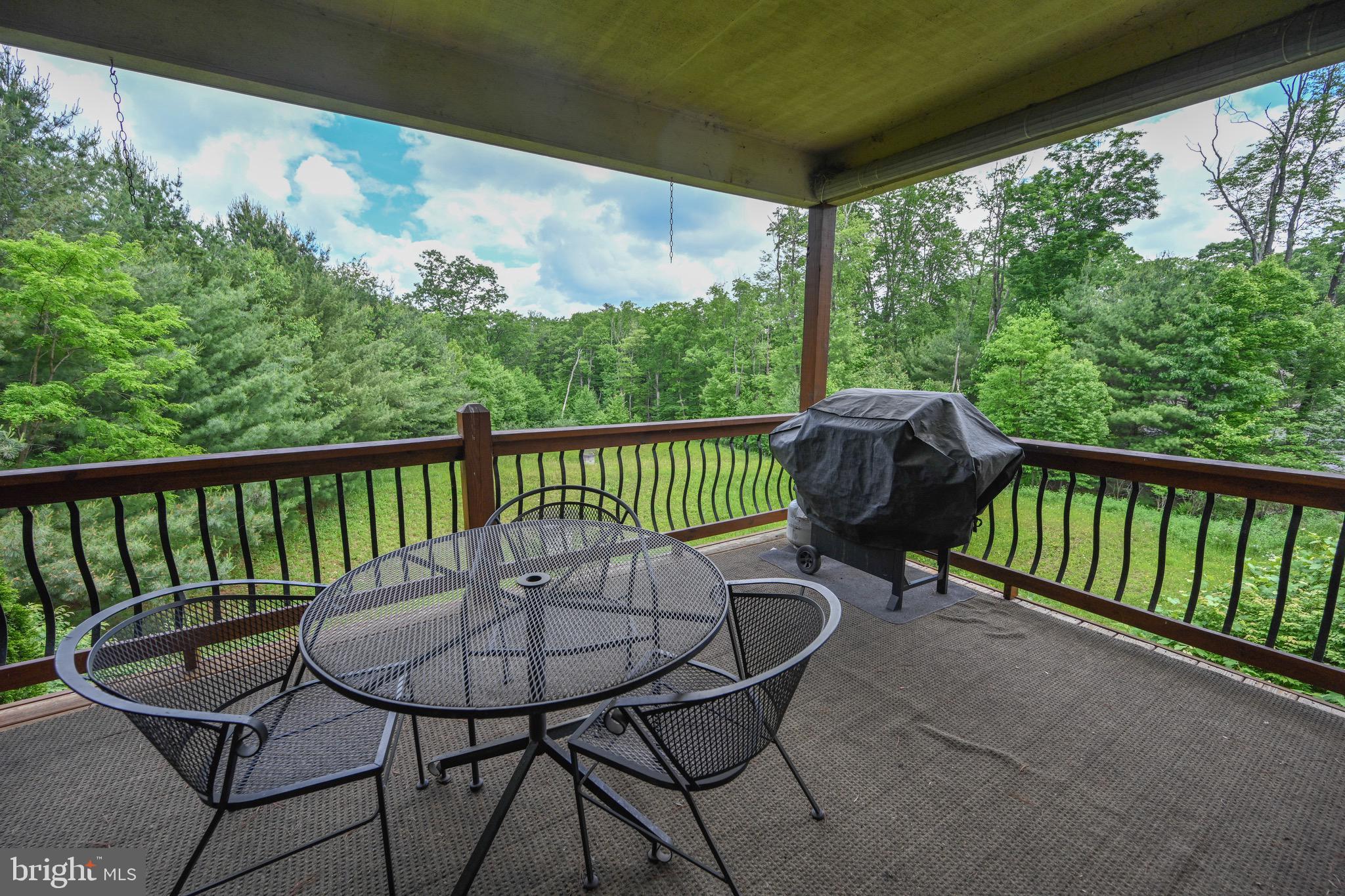 TIMBERLAKE VILLAGE - Residential