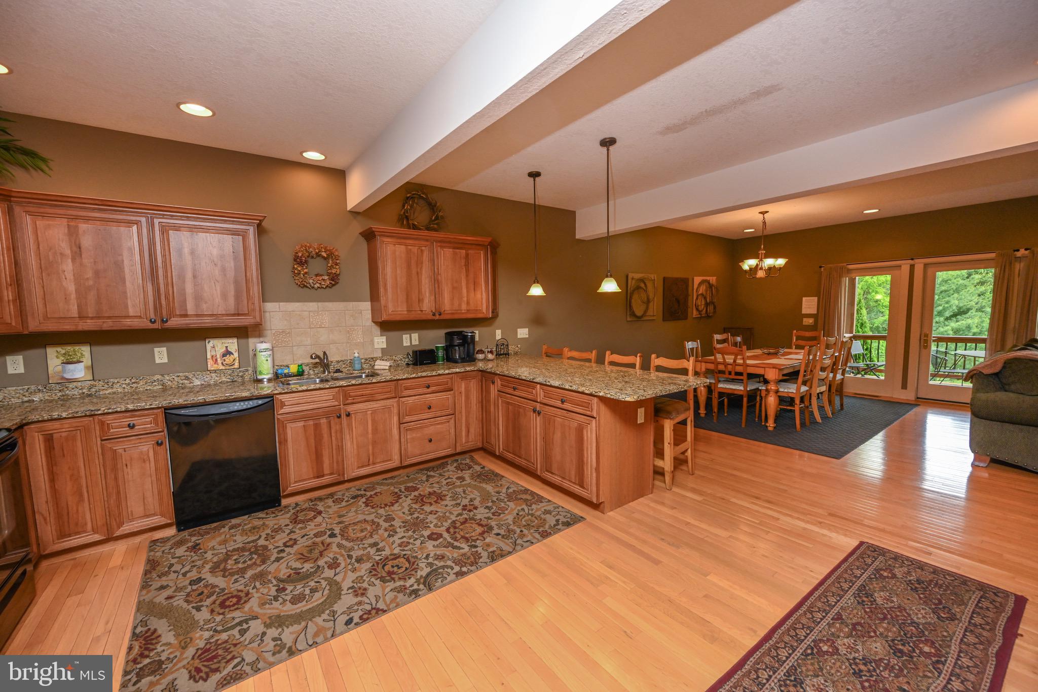 TIMBERLAKE VILLAGE - Residential