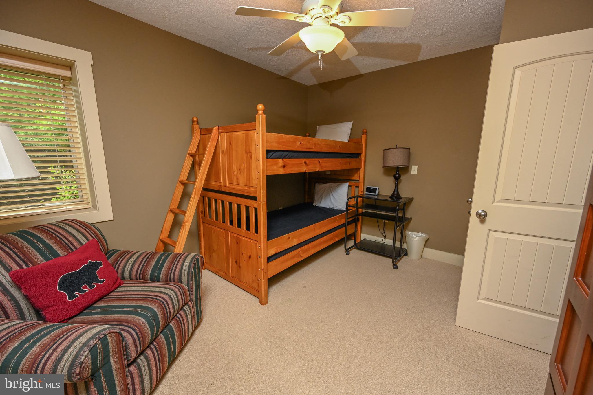 TIMBERLAKE VILLAGE - Residential