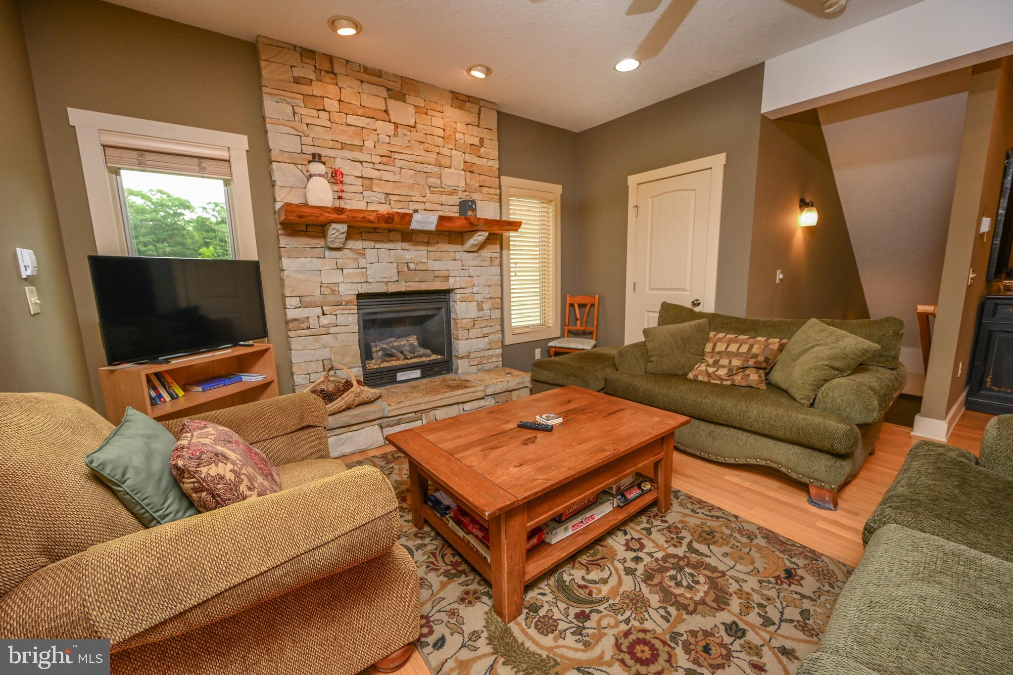 TIMBERLAKE VILLAGE - Residential