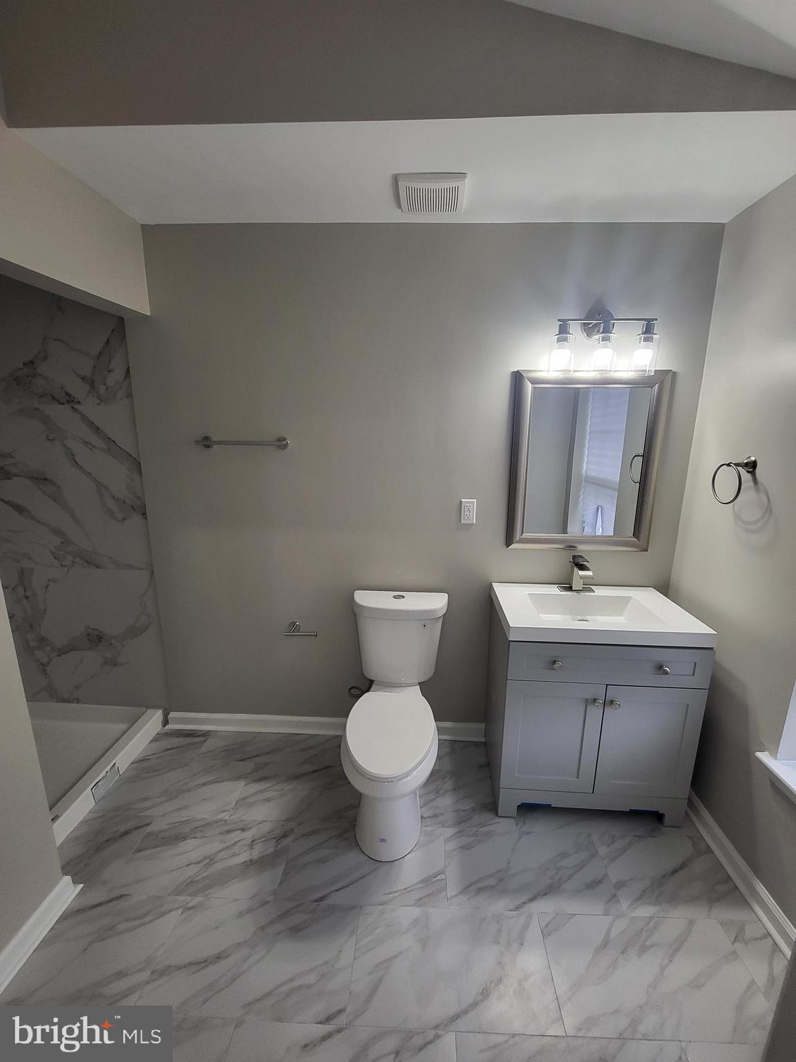 REGENCY TOWNS PLAT FOUR - Residential