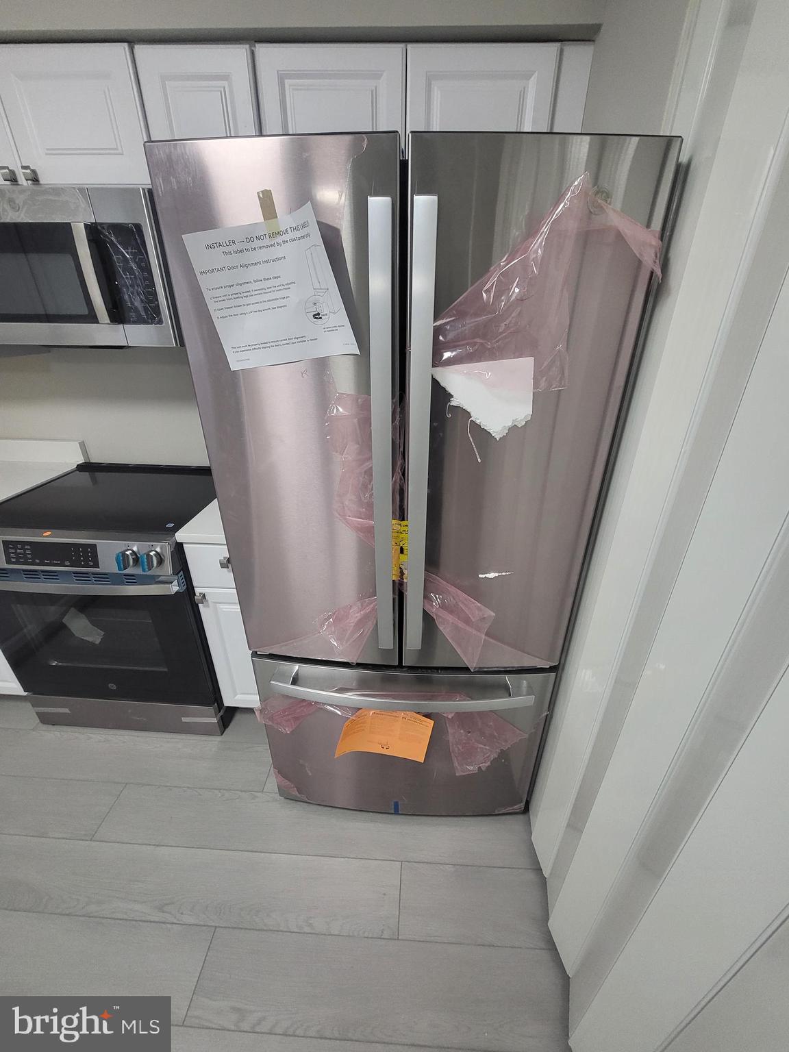 REGENCY TOWNS PLAT FOUR - Residential