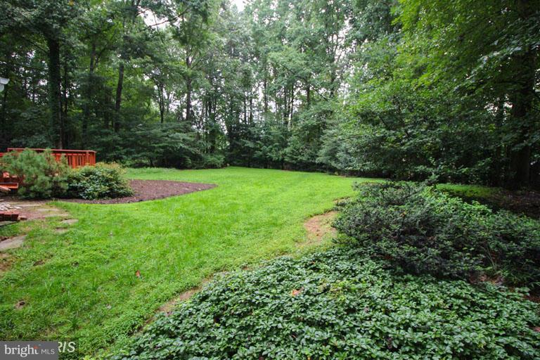 VALEWOOD MANOR - Residential Lease