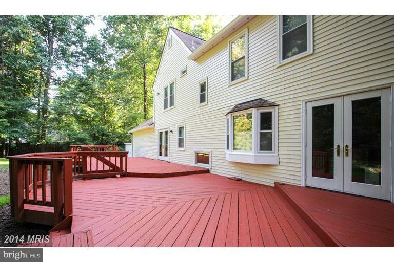 VALEWOOD MANOR - Residential Lease