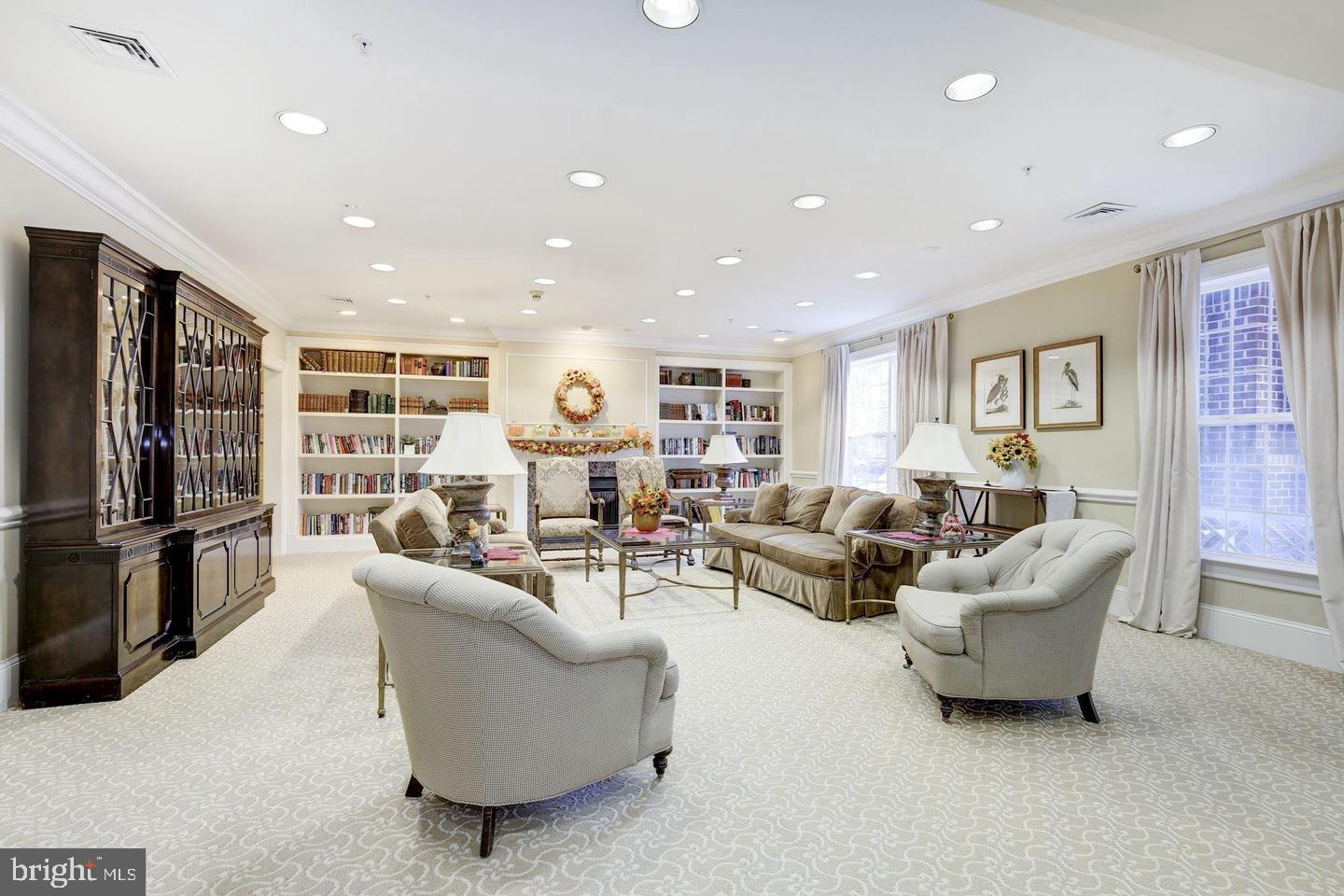 NORTH  POTOMAC VILLAGE - Residential Lease