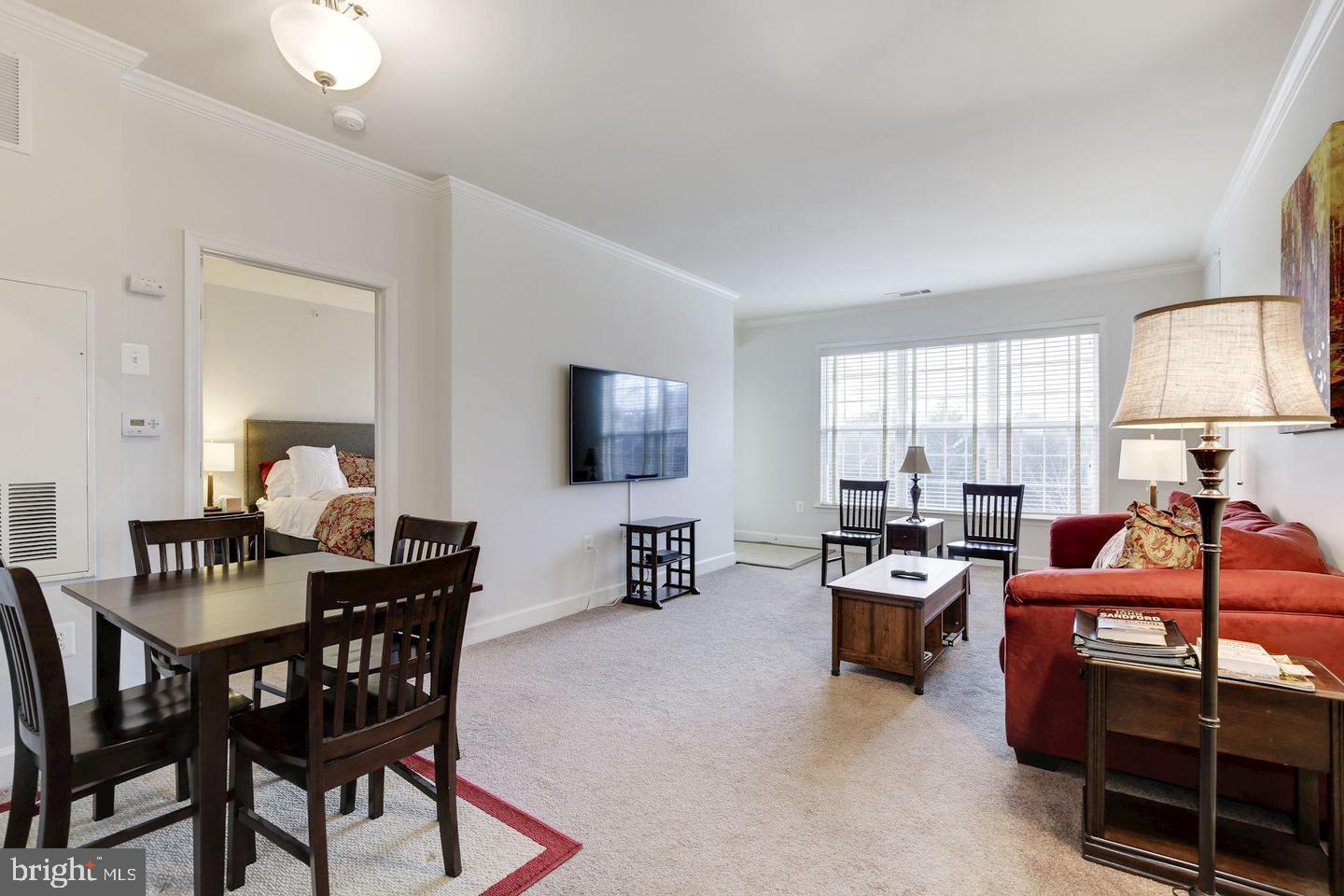 NORTH  POTOMAC VILLAGE - Residential Lease