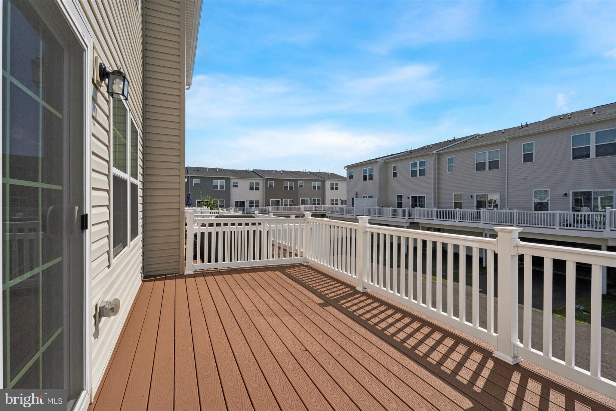 ANDALE GREEN - Residential Lease